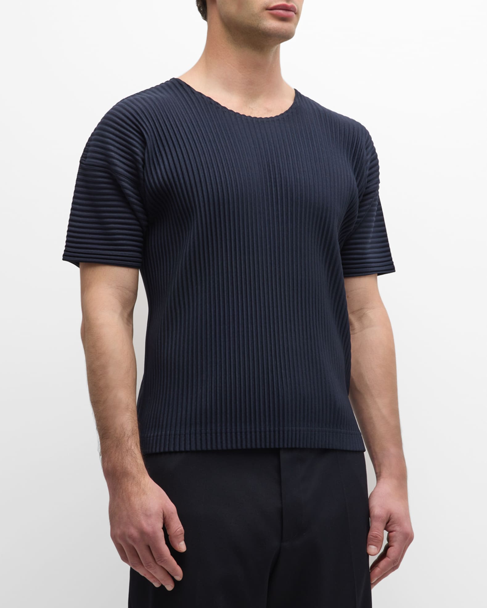 【海外配送可】【送料無料】 Issey Plisse Homme Miyake Pleated Short-Sleeve Basics Men's トップス