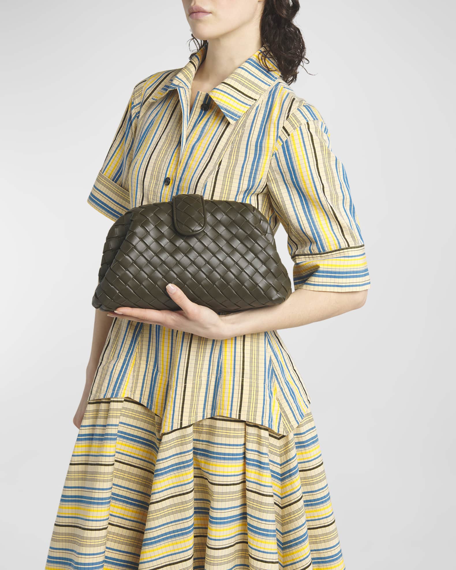 【関税込み】Bottega Veneta カーキ Teen Lauren 1980 クラッチ Bottega Veneta Teen Lauren 1980 Bag with Chain | Neiman Marcus