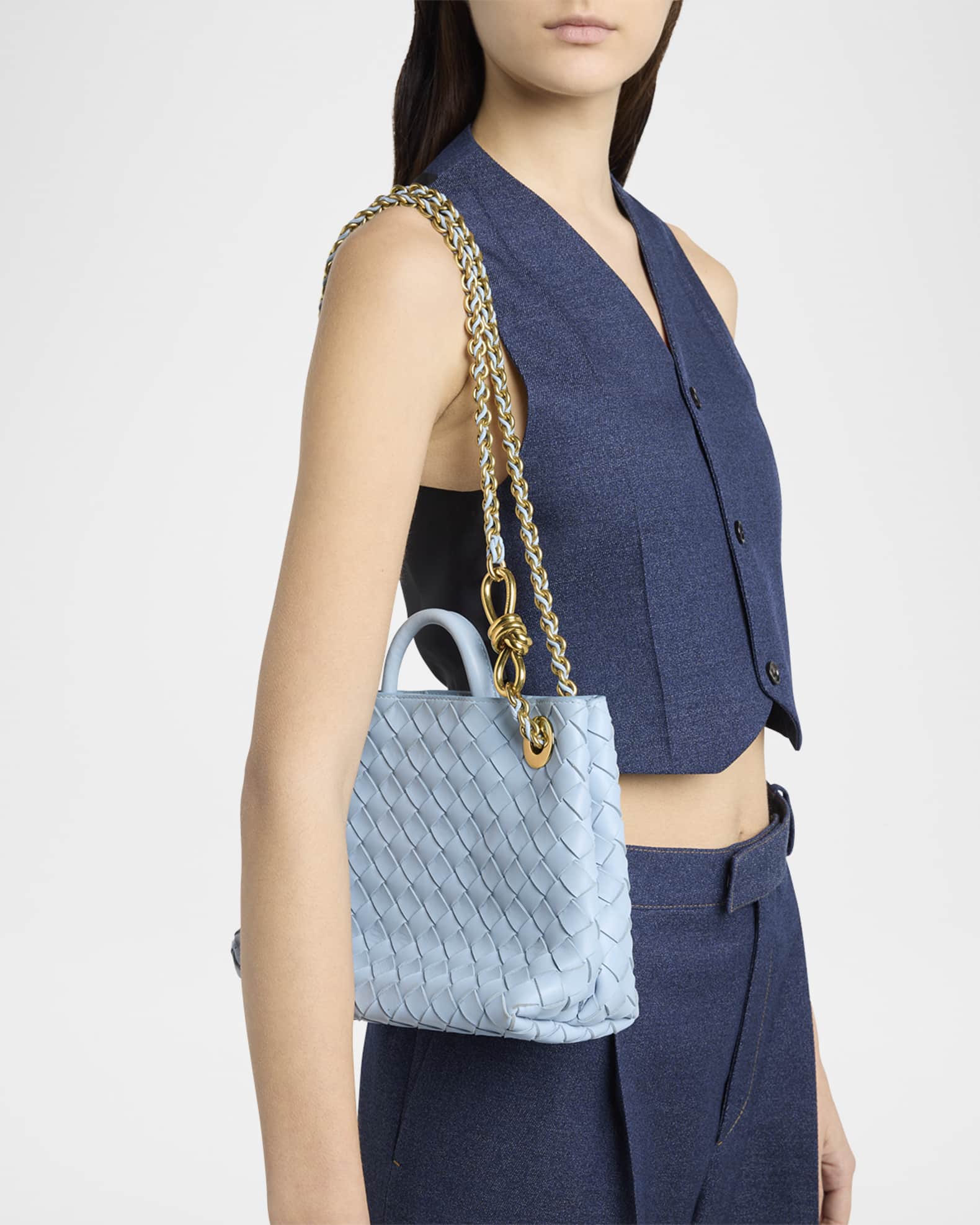 ショルダーバッグ・ポシェット SMALL ANDIAMO CHAIN BAG Bottega Veneta Small Andiamo Shoulder Bag with Chain Strap