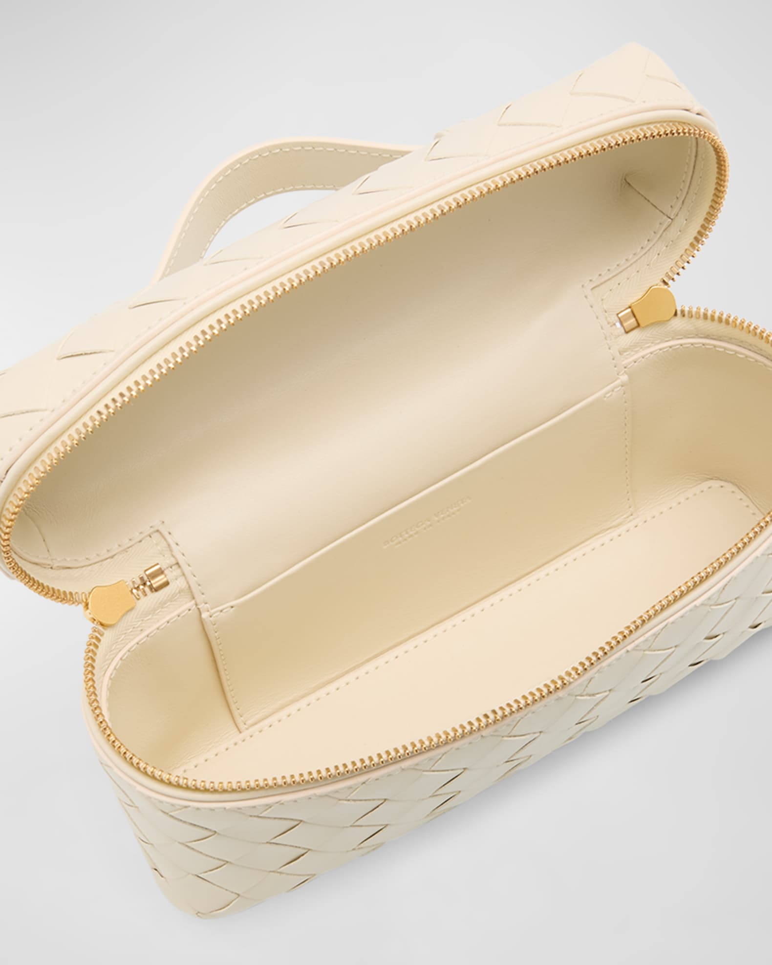 BOTTEGA VENETA VANITY CASE バッグ Bottega Veneta Bang Bang Vanity Case | Neiman Marcus
