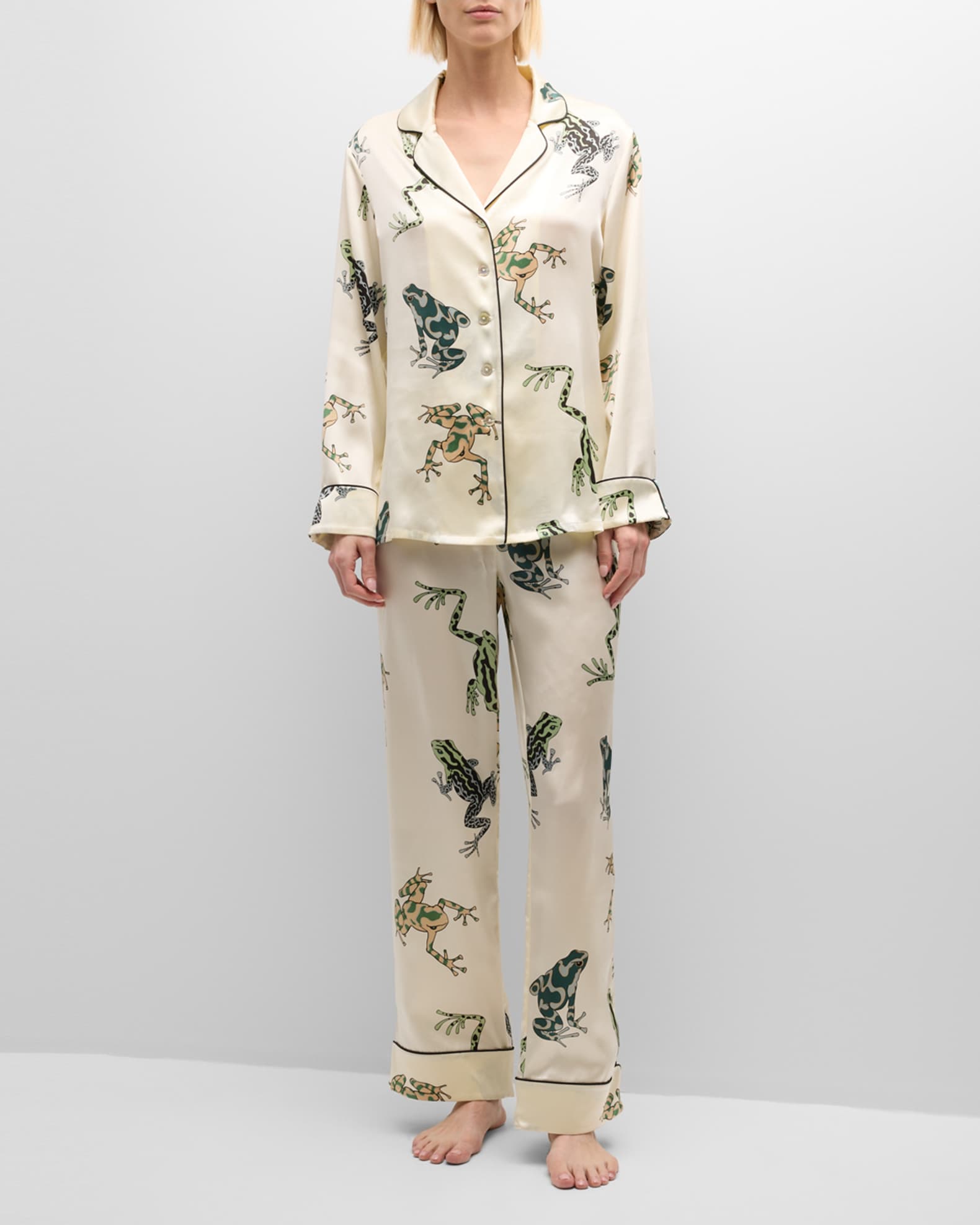 Frog print 2025 pajamas