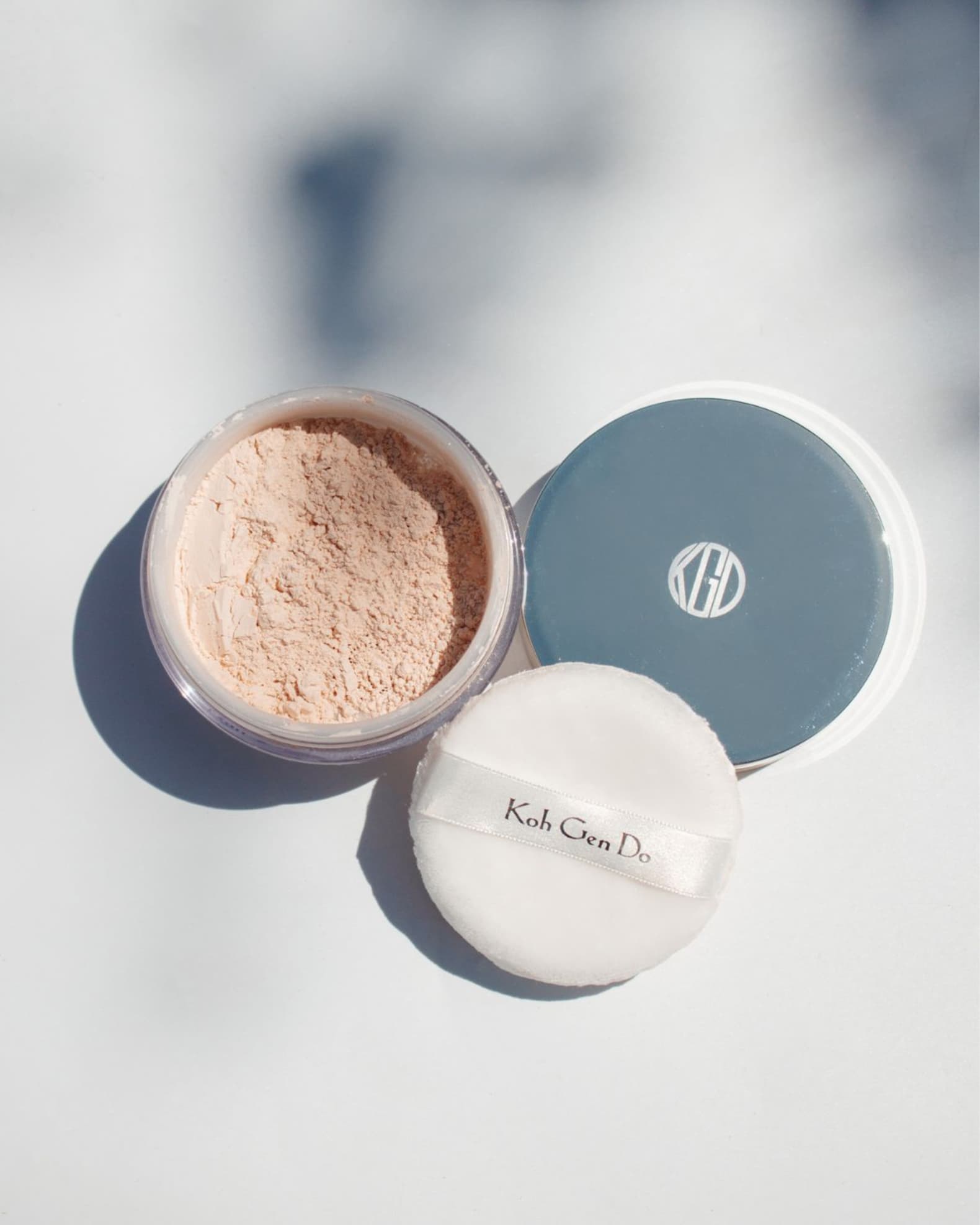 Koh Gen Do Maifanshi Sheer Moist Powder | Neiman Marcus