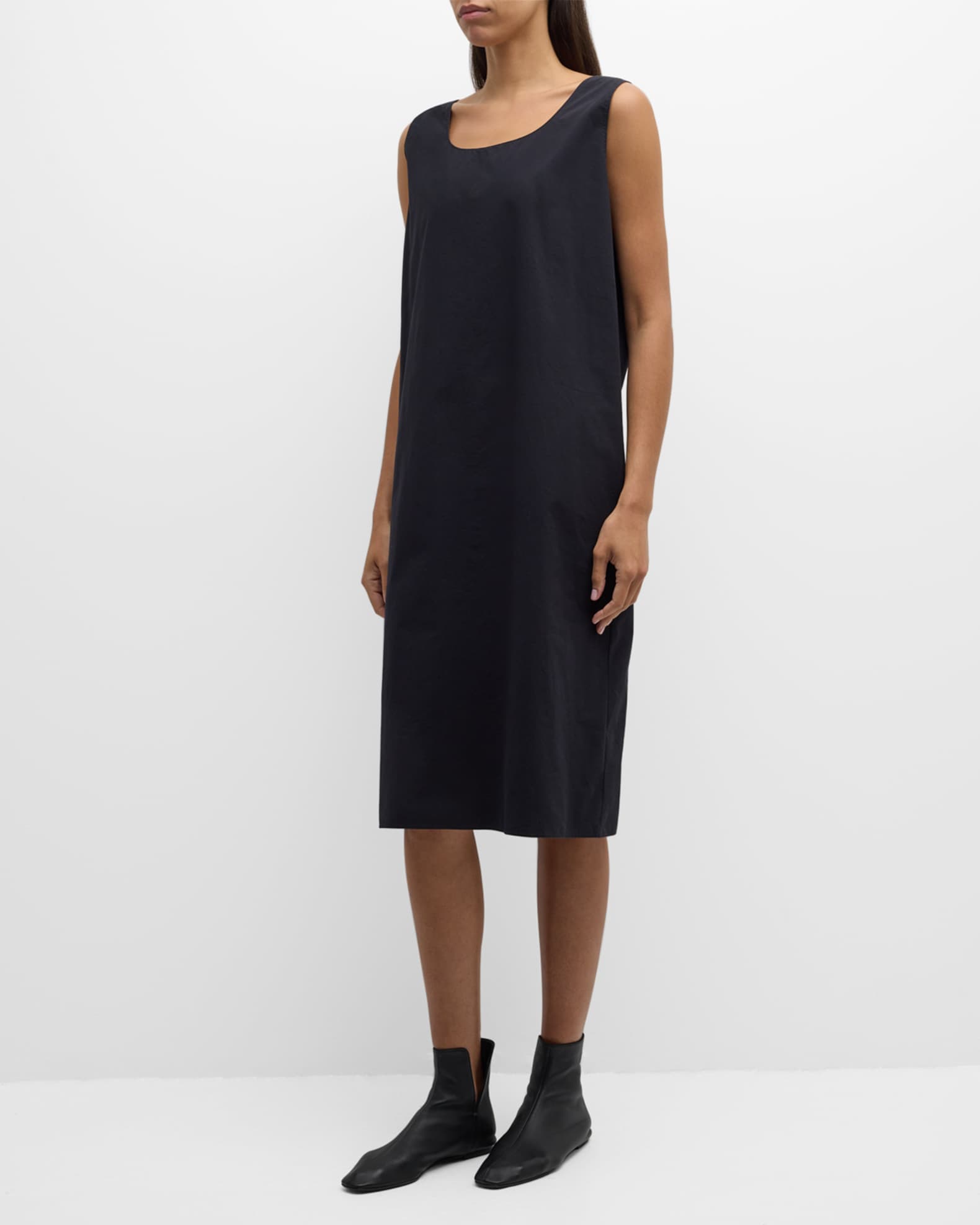 Sleeveless midi shift dress top