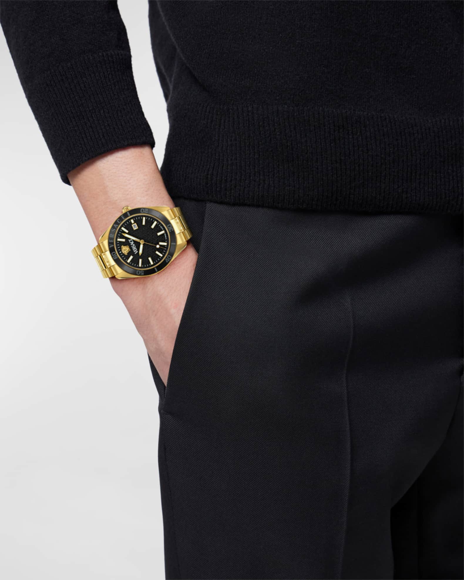 いいネット通販 - 全国送料無料でお届けします Versace Men's 42mm Watch, Bracelet Gold Yellow IP V-Dome 時計
