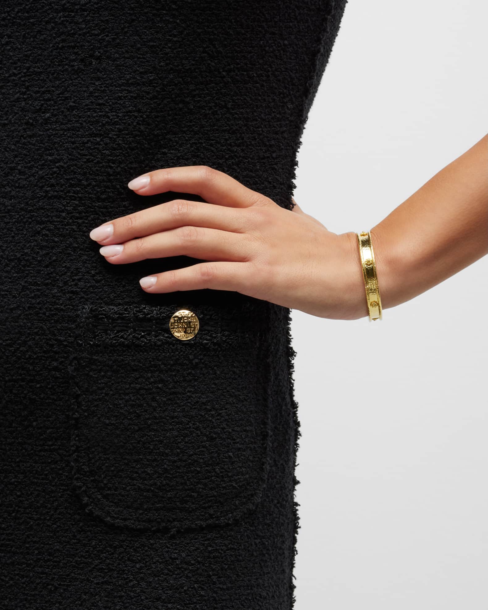 19K Yellow Gold Thin Bangle Bracelet 1