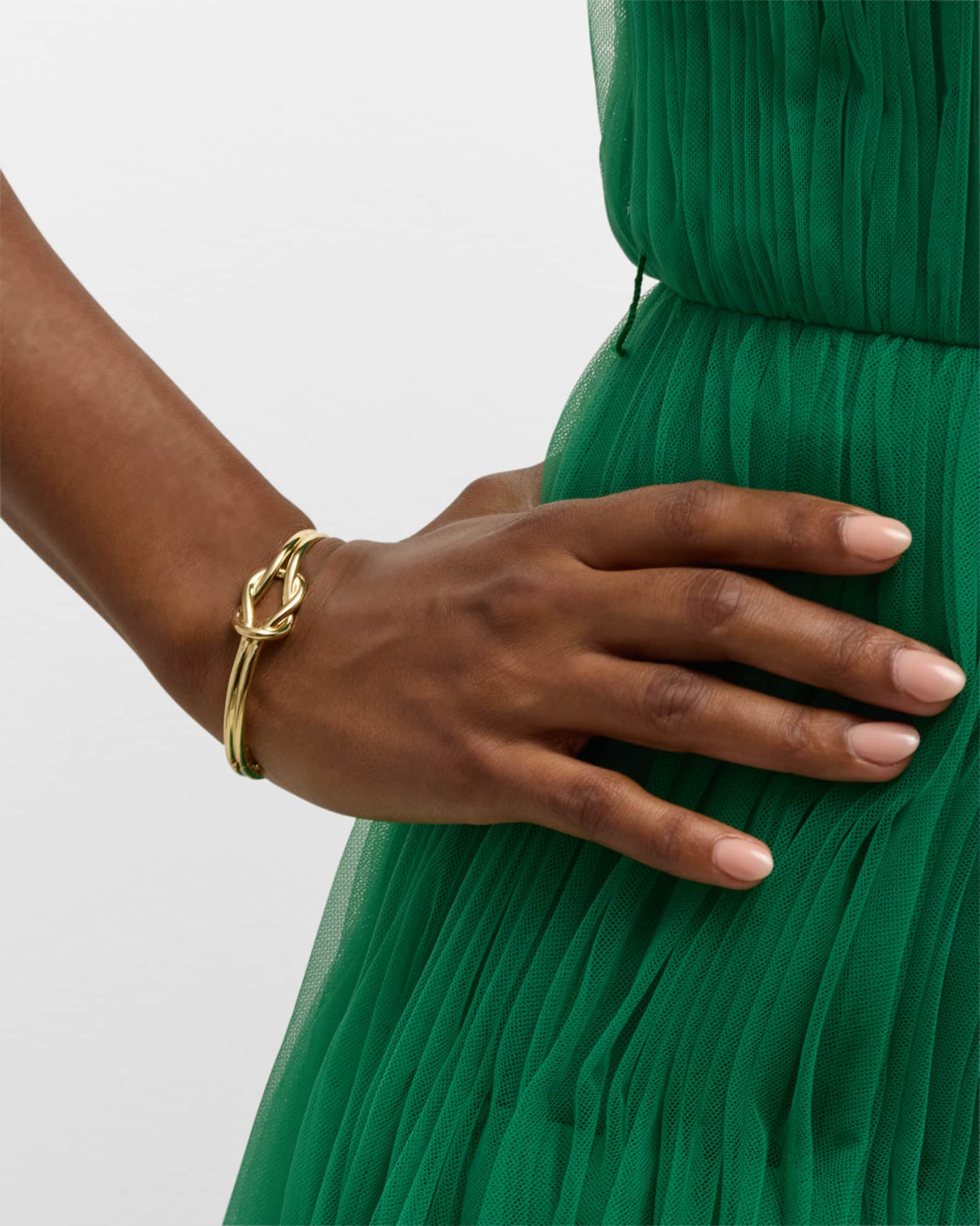 18K Yellow Gold Knot Bracelet 1