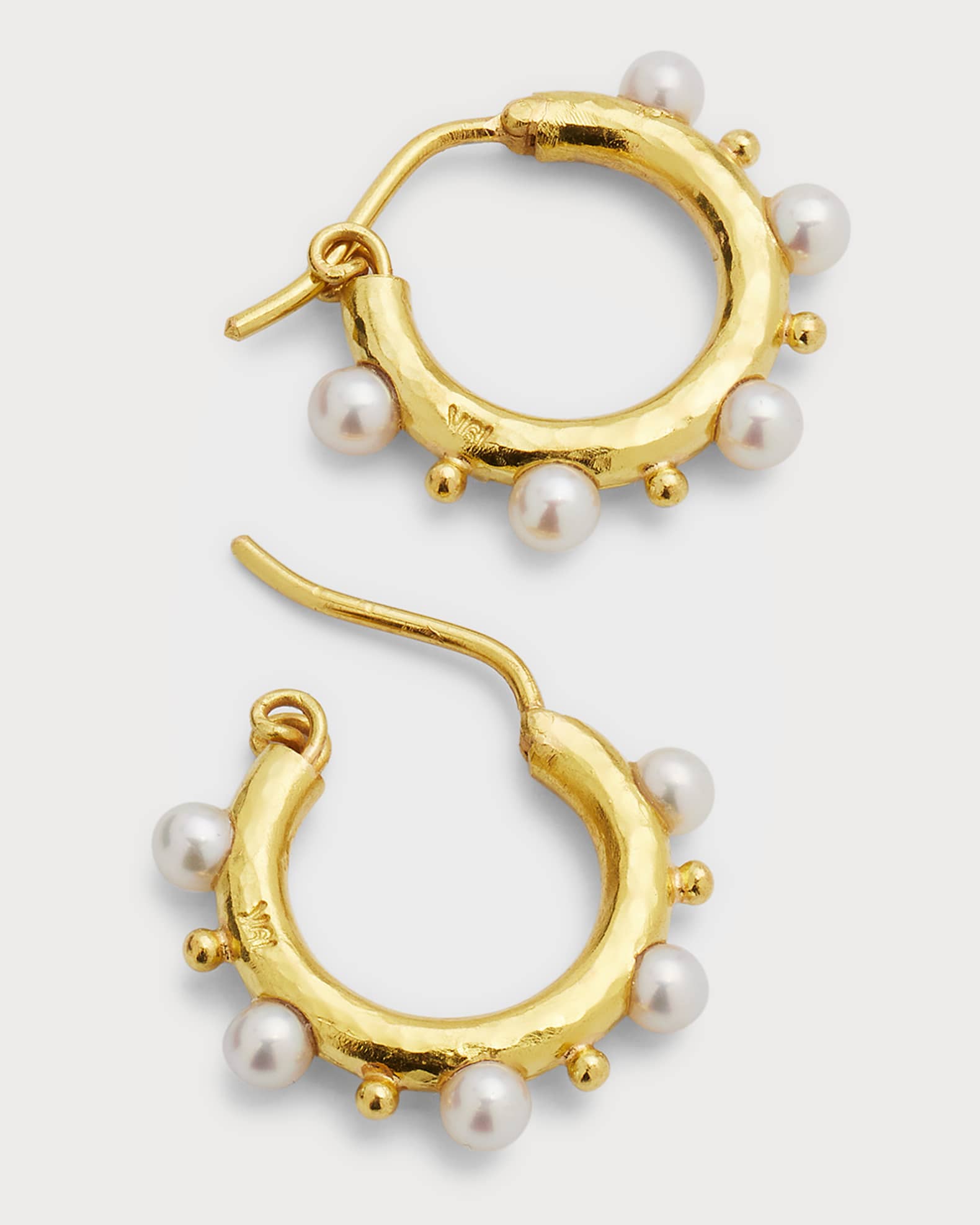 Elizabeth Locke Big Baby 19K Yellow Gold & Pearl Hoop Earrings Neiman