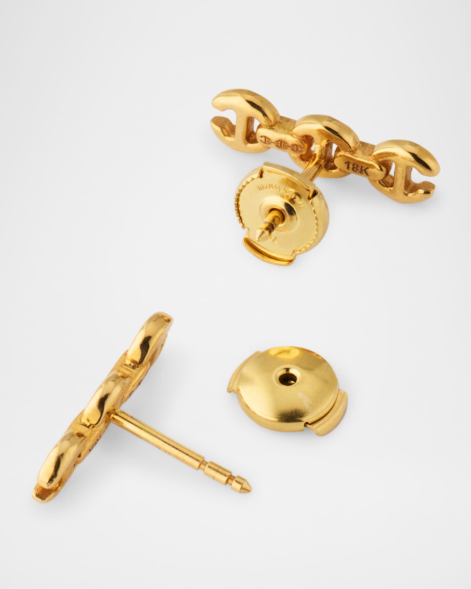 Hoorsenbuhs 18K Yellow Gold 3mm Toggle Stud Earrings with Diamond