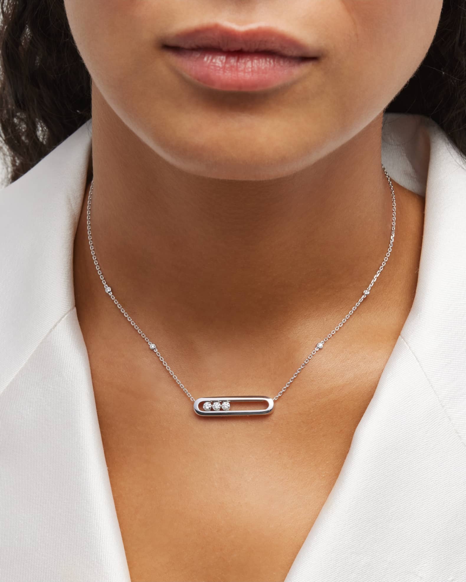 MOVE CLASSIC 18K WHITE GOLD 3 DIAMOND NECKLACE 1
