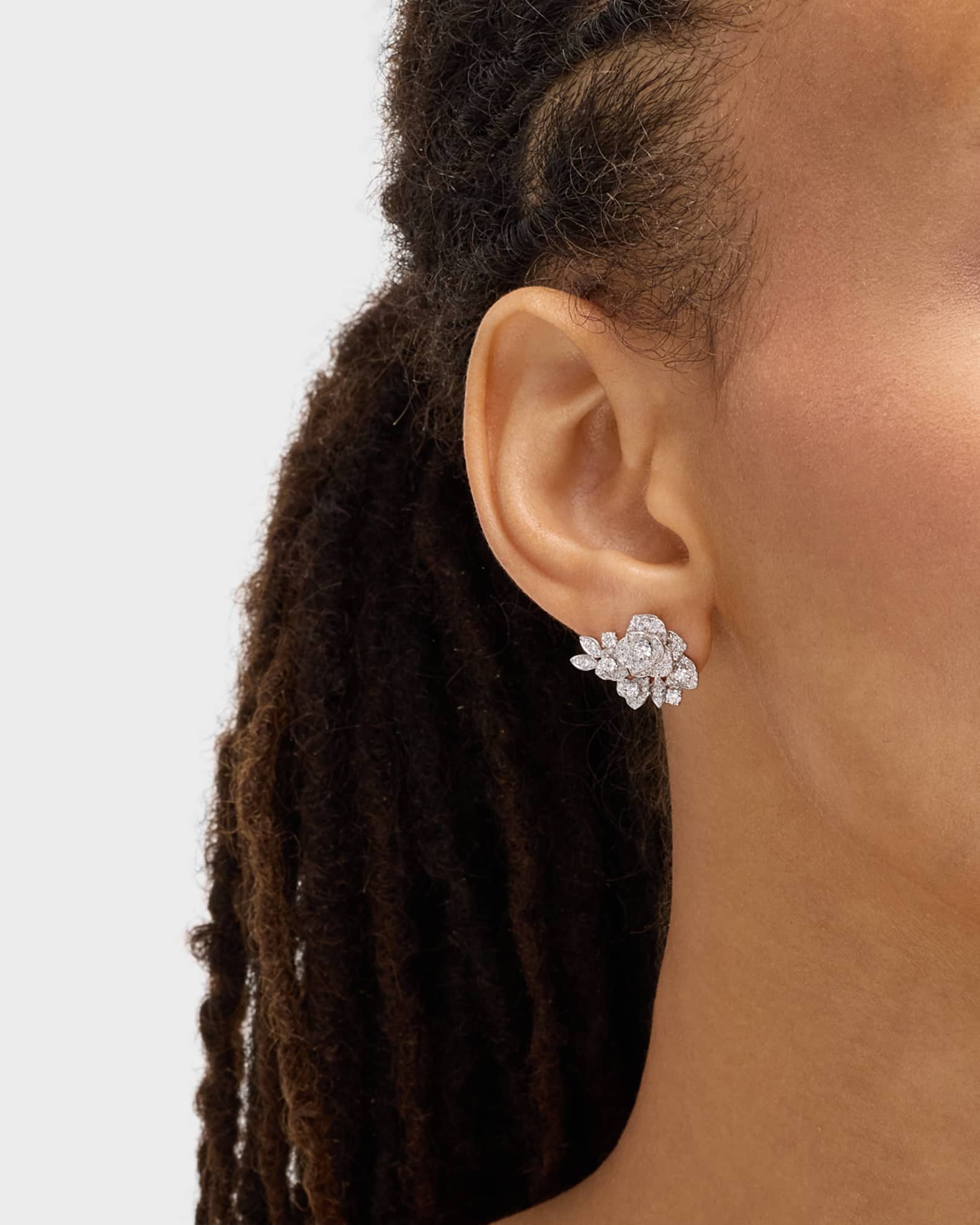 Rose 18k White Gold Diamond Earrings 1
