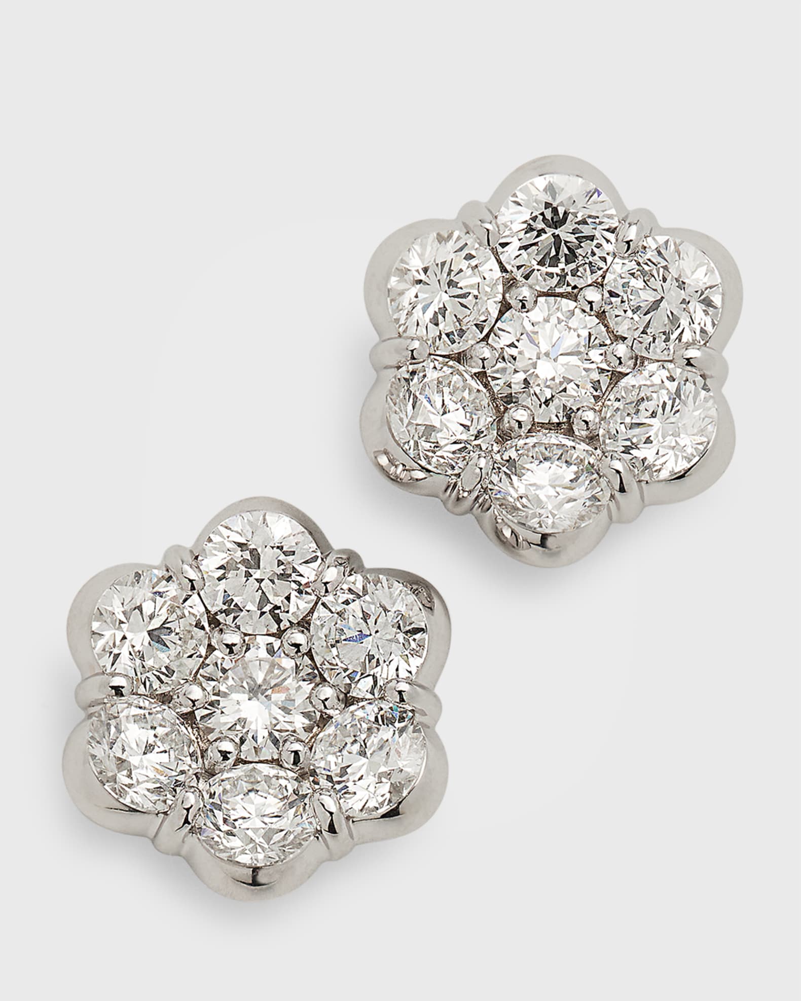 18k White Gold Floral Diamond Stud Earrings 0