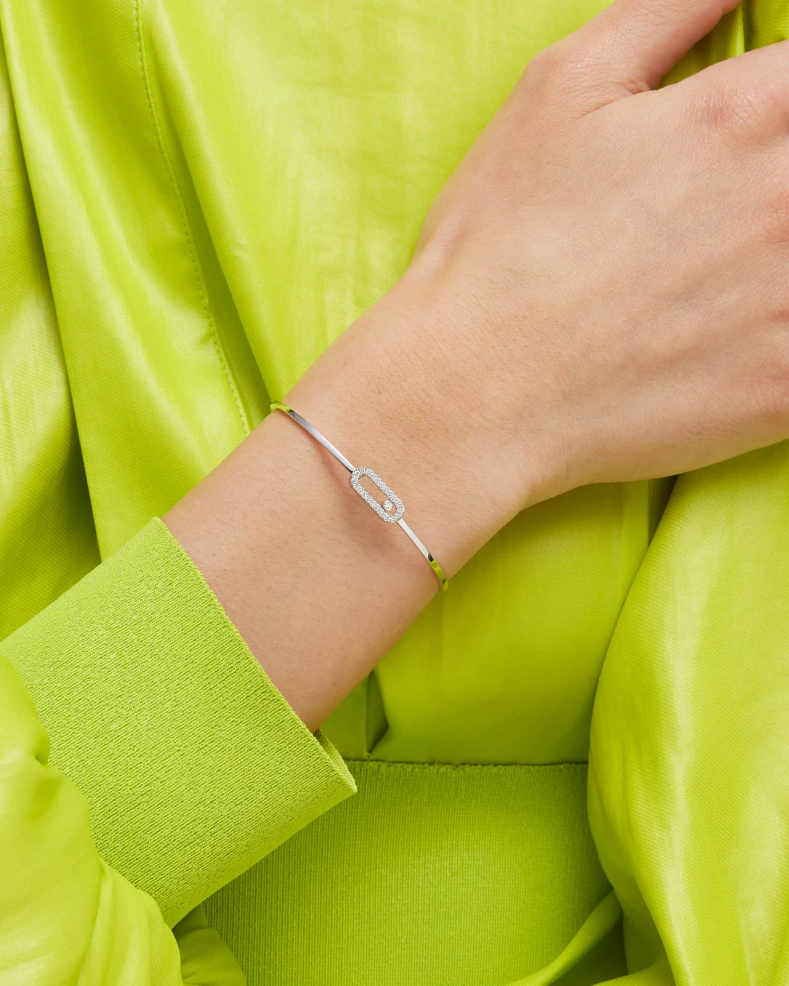 MOVE UNO 18K WHITE GOLD FLEX DIAMOND BRACELET 1