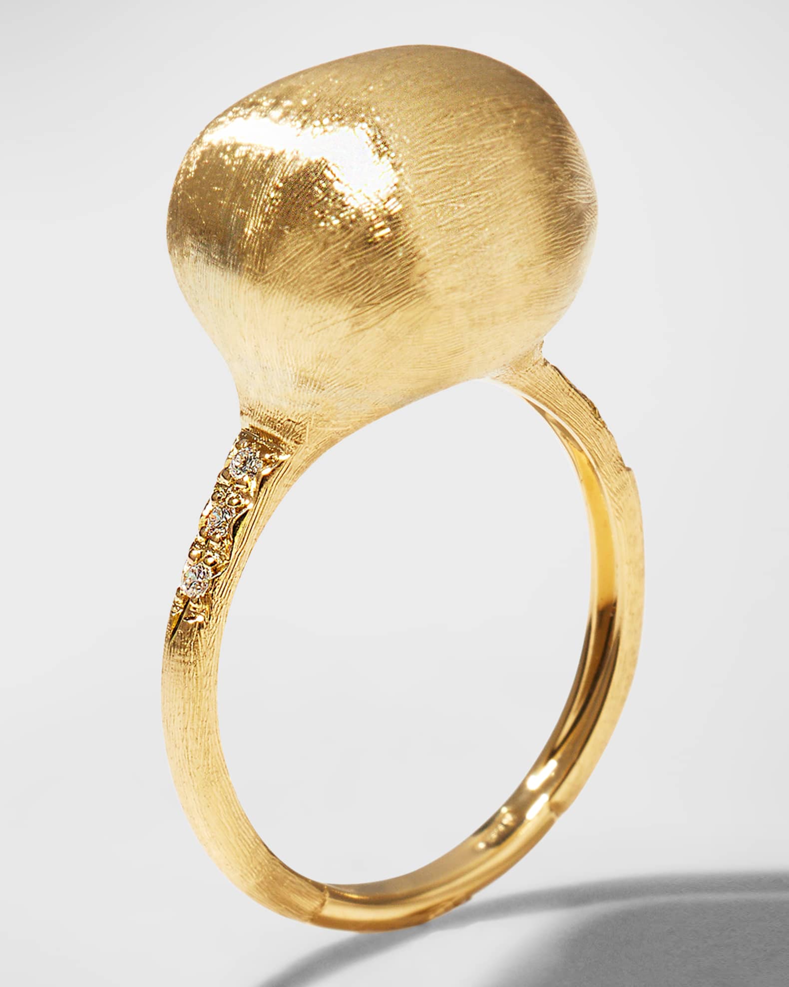 Africa 18K Yellow Gold and Diamond Ring, Size 7 1
