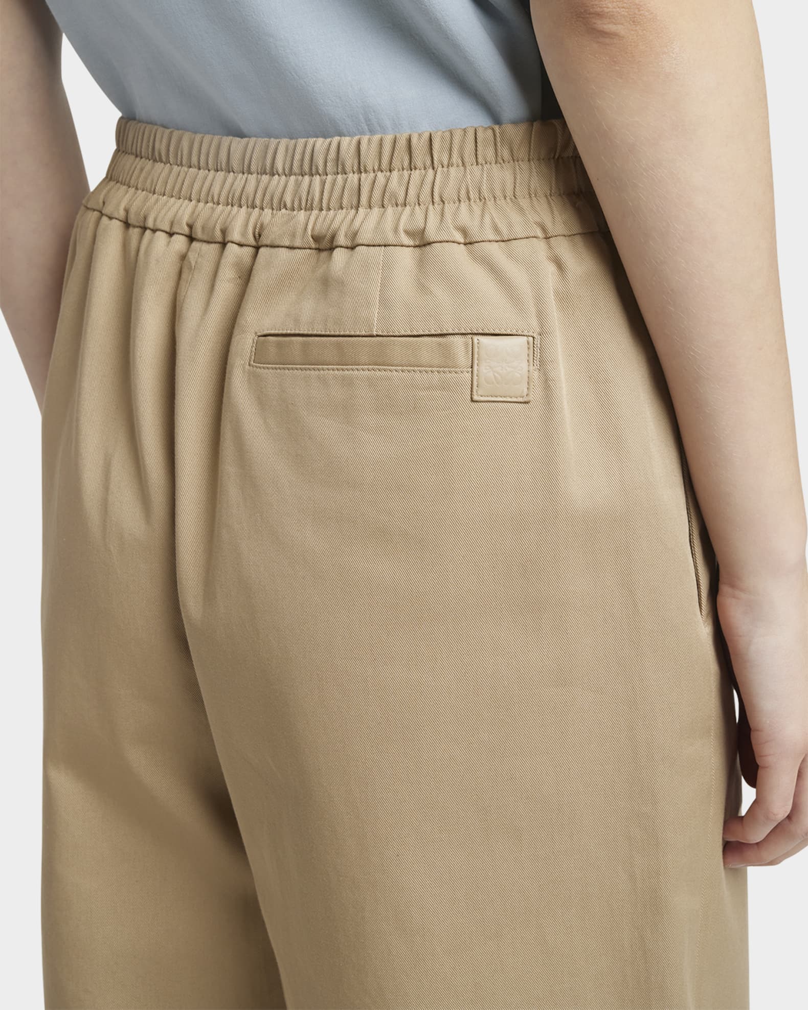 LOEWE Cropped low-rise cotton wide-leg pants コットン パンツ Cropped low-rise cotton wide-leg pants in beige - Loewe