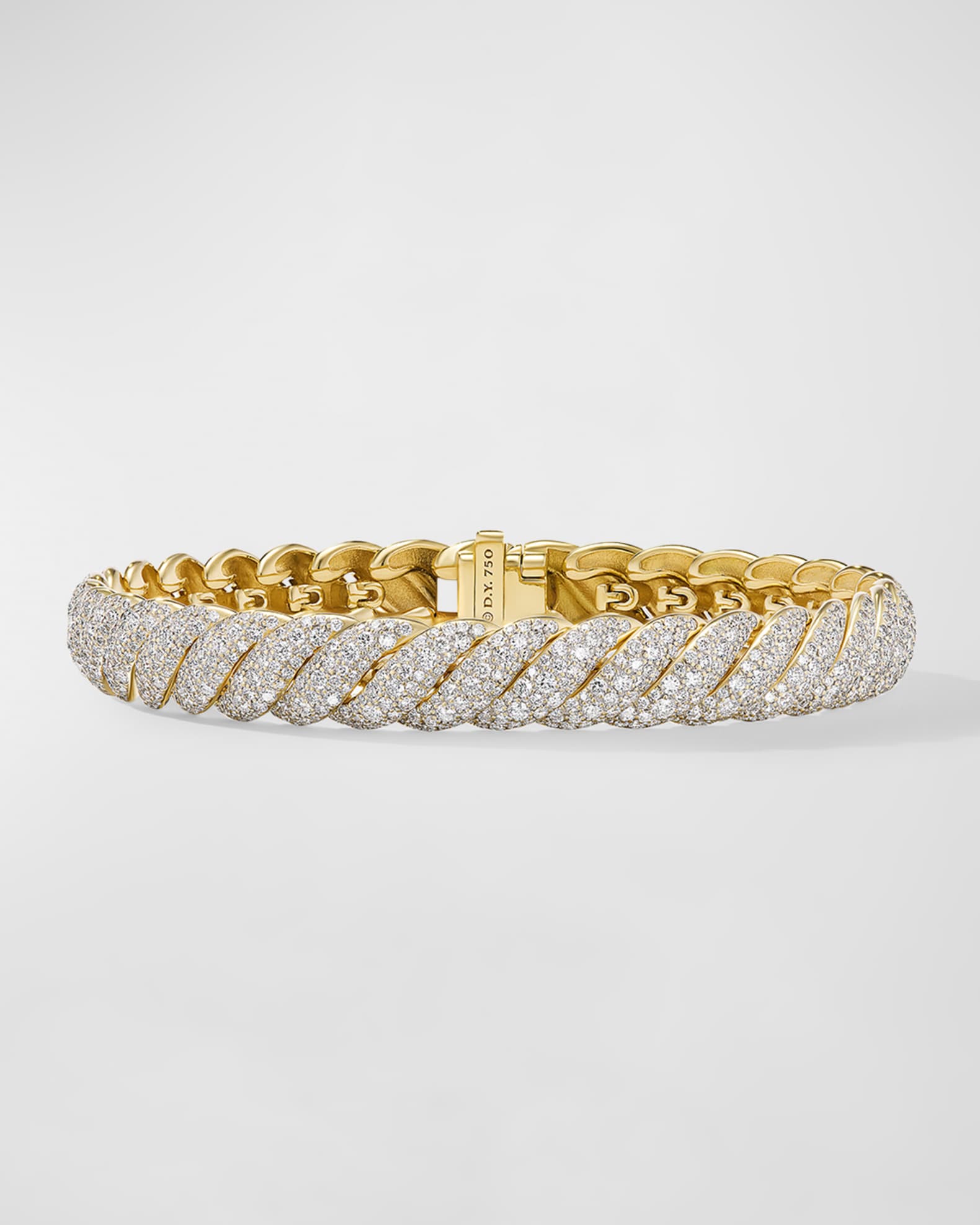 8.5mm Sculpted Cable Bracelet in 18K Gold 0