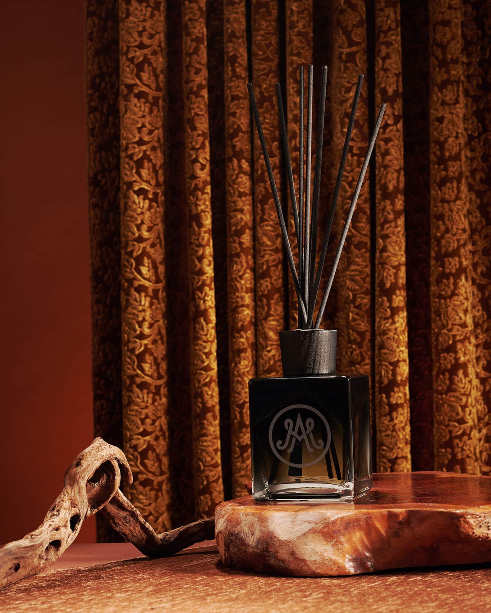 Fortitudo Lignorum Diffuser, 33.8 oz. 1