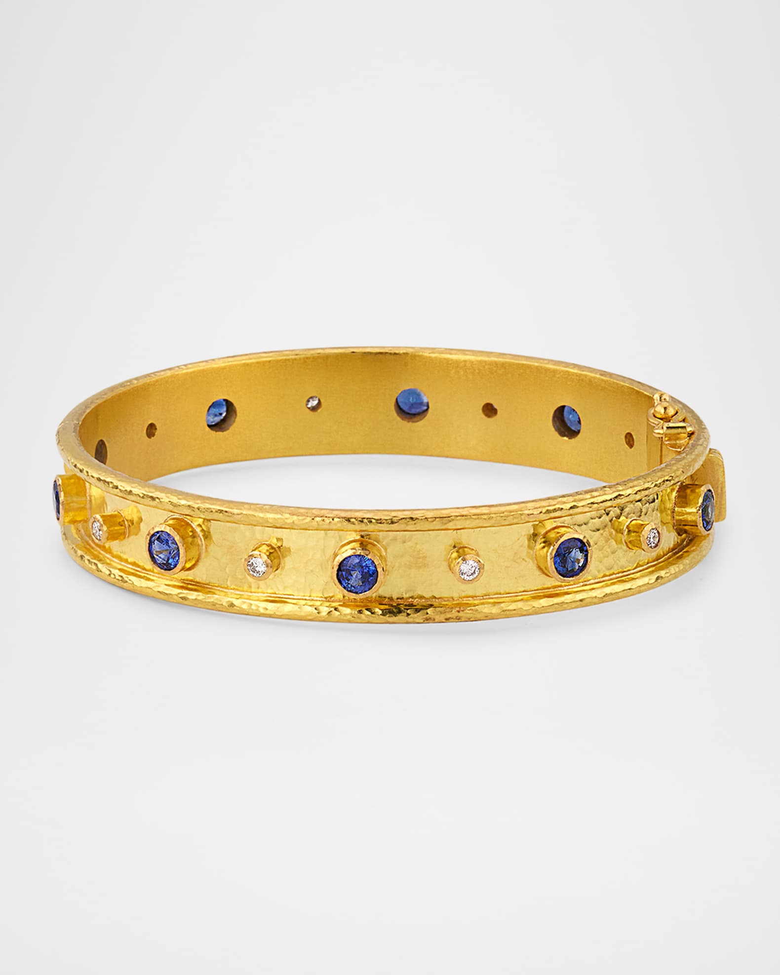 19K Gold and Sapphire Bracelet 0