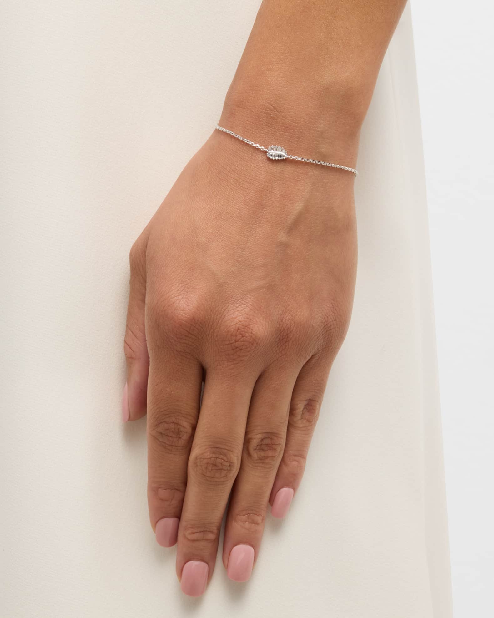 18k White Gold Small Palm Leaf Bracelet