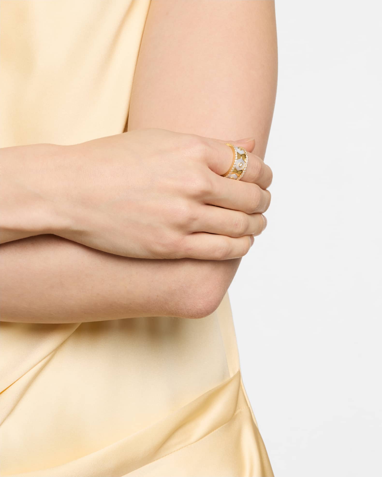 Baia Sommersa 18K Yellow Gold Eternity Ring with White Diamonds 1