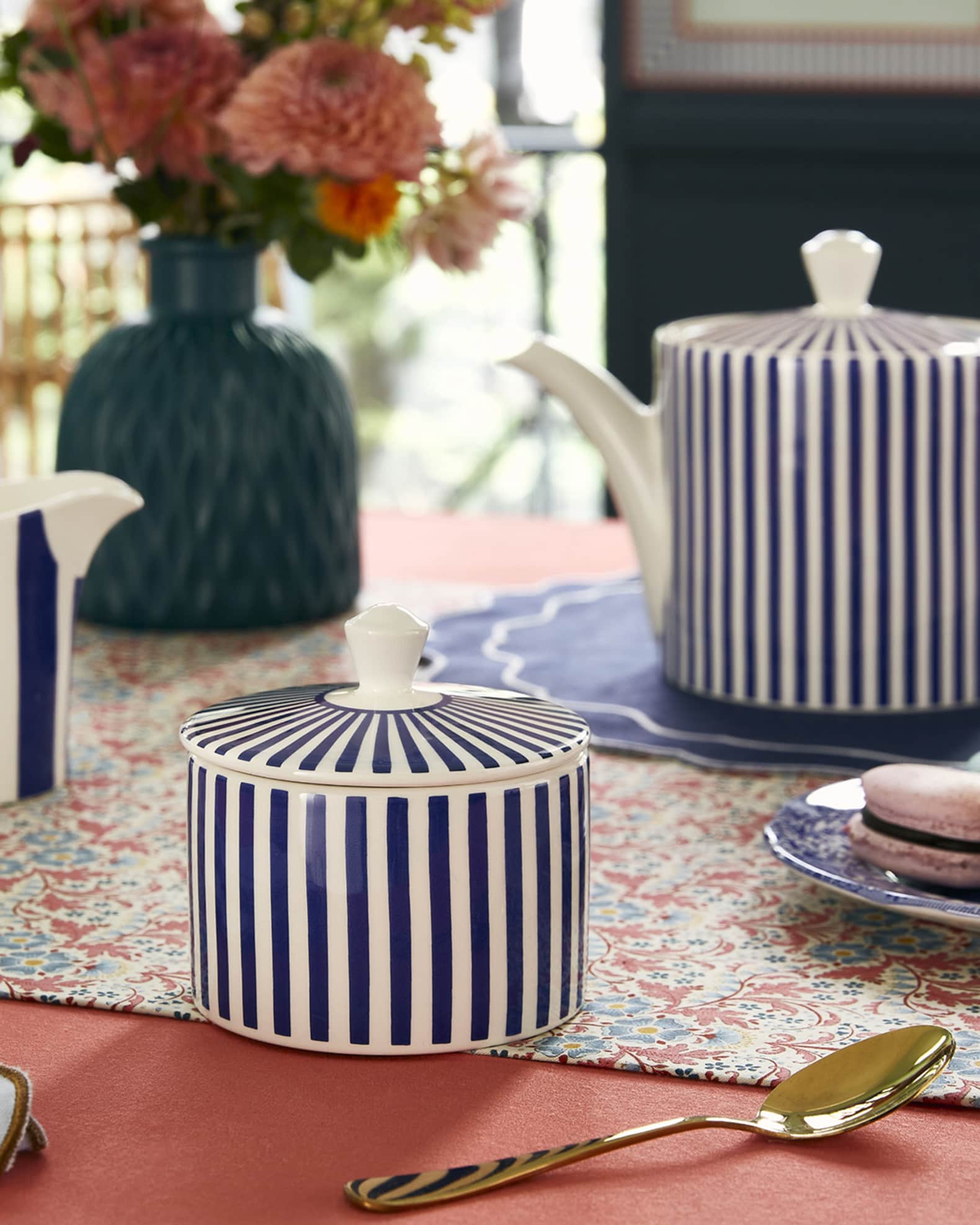 Blue Italian Steccato Covered Sugar Bowl 0