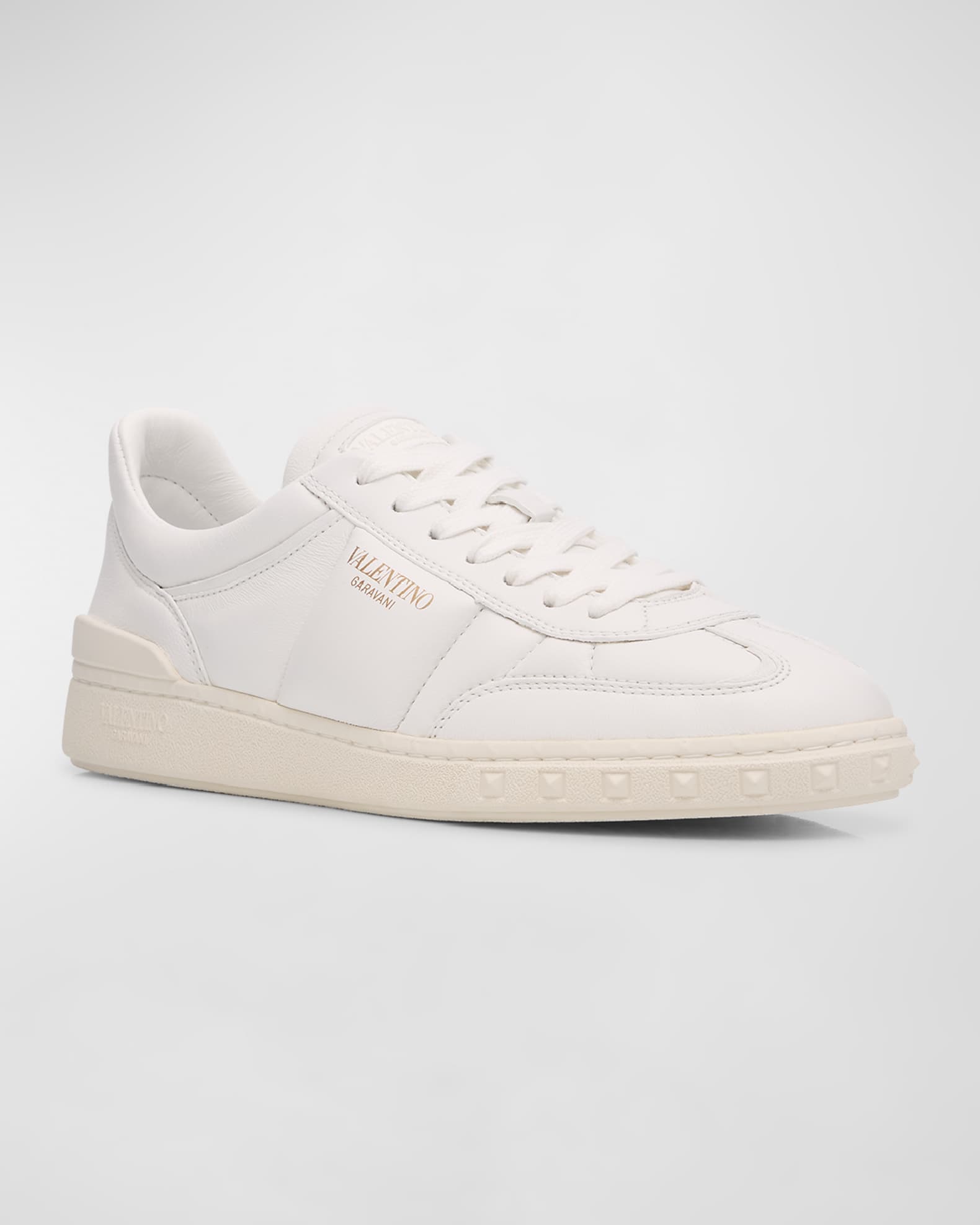 Upvillage Leather Low Top Sneakers