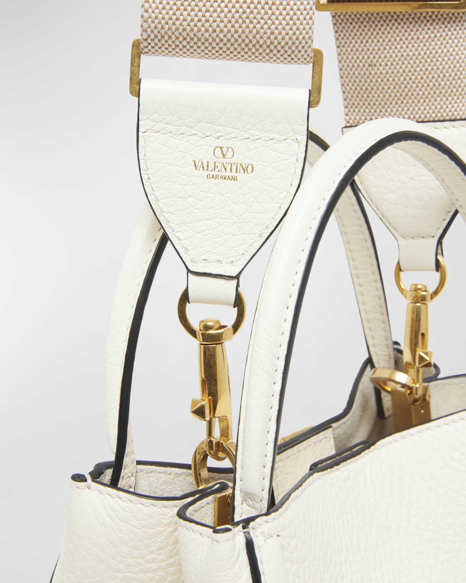 VALENTINO FILLME VLOGO装飾 レザー トートバッグ *LIGHT IVORY Valentino Garavani Alltime VLOGO Small Leather Top-Handle