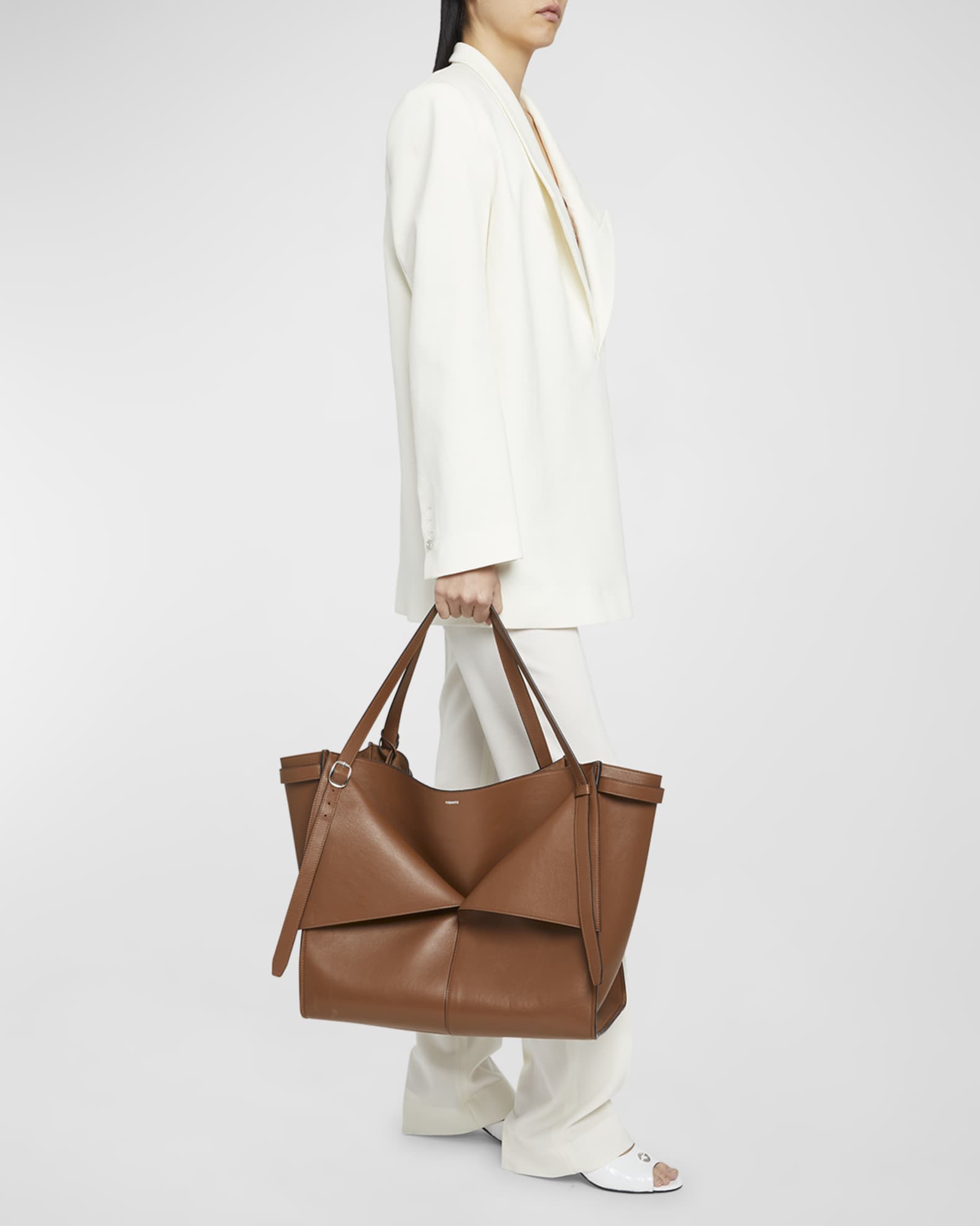 【関税込み】Belt Shoulder Bag - Coperni - Leather - Brown Coperni Belt Flap Leather Shoulder Bag | Neiman Marcus
