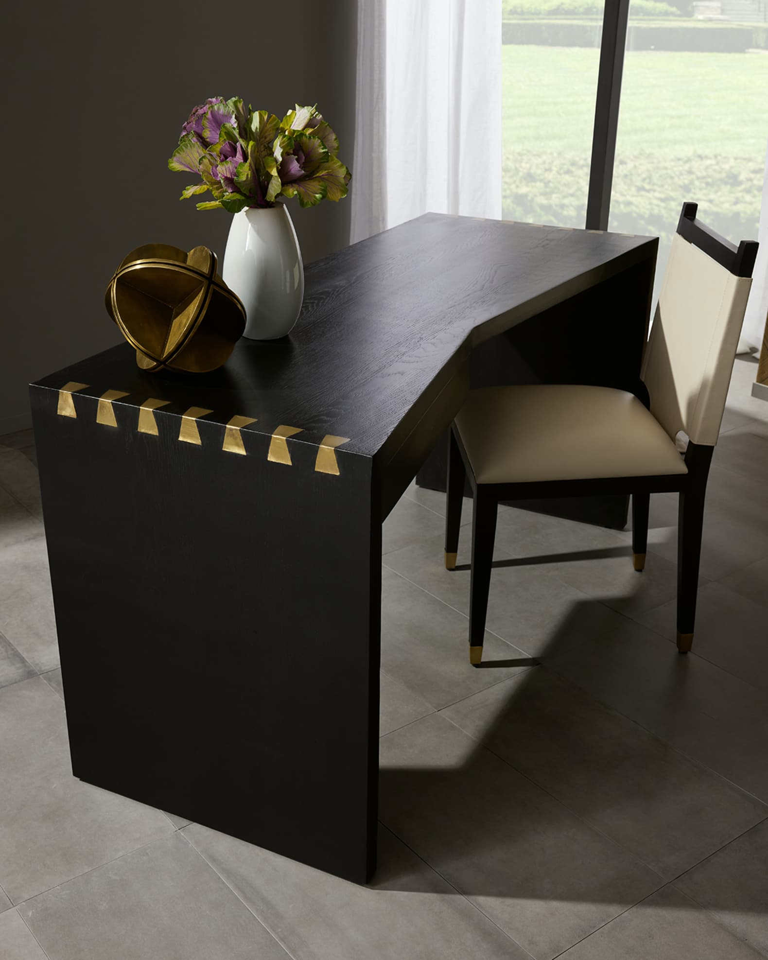 Zeus Writing Desk 1