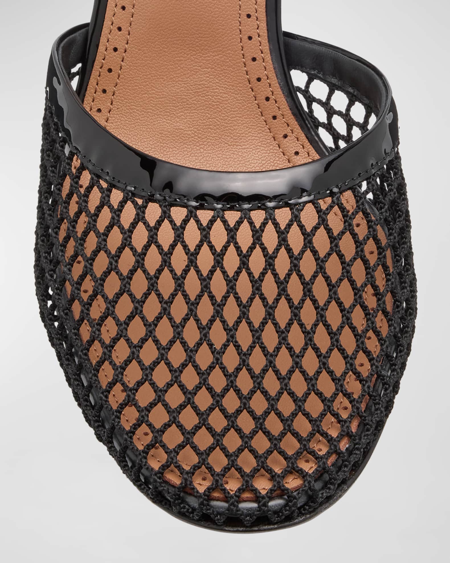 パンプス ALAIA FW25 Heeled shoes (AA3E049TK007 999) Patent leather and mesh pumps ALAIA Woman Sz. 41 IT