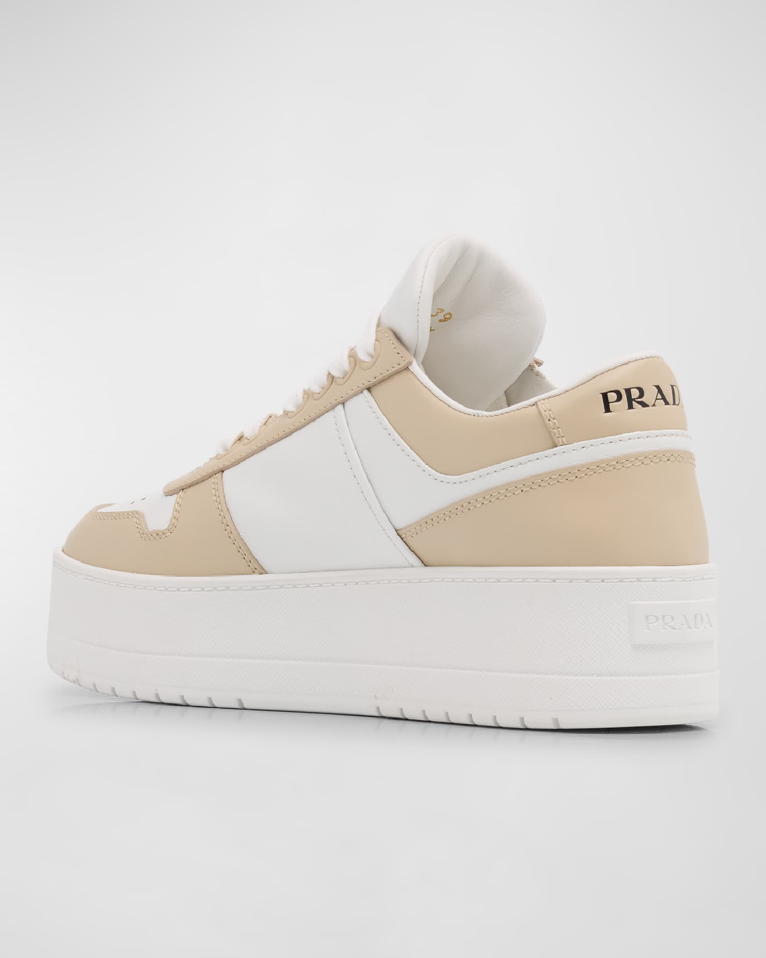 関税・送料込 PRADA Downtown bicolor スニーカー 関税・送料込 PRADA Downtown bicolor スニーカー (PRADA