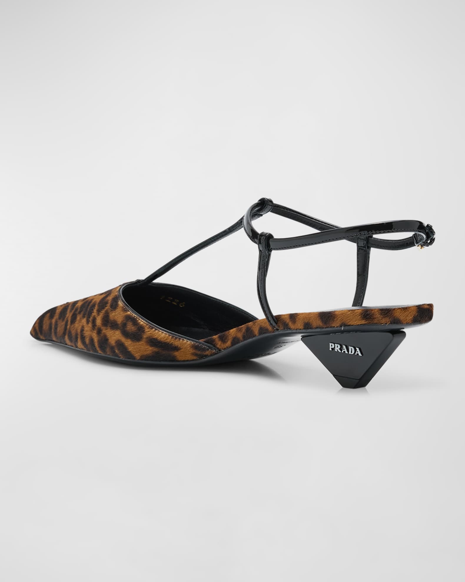 【PRADA】25最新作★LEOPARD ベルト b815befdb930e9c65ebc5588a565cd