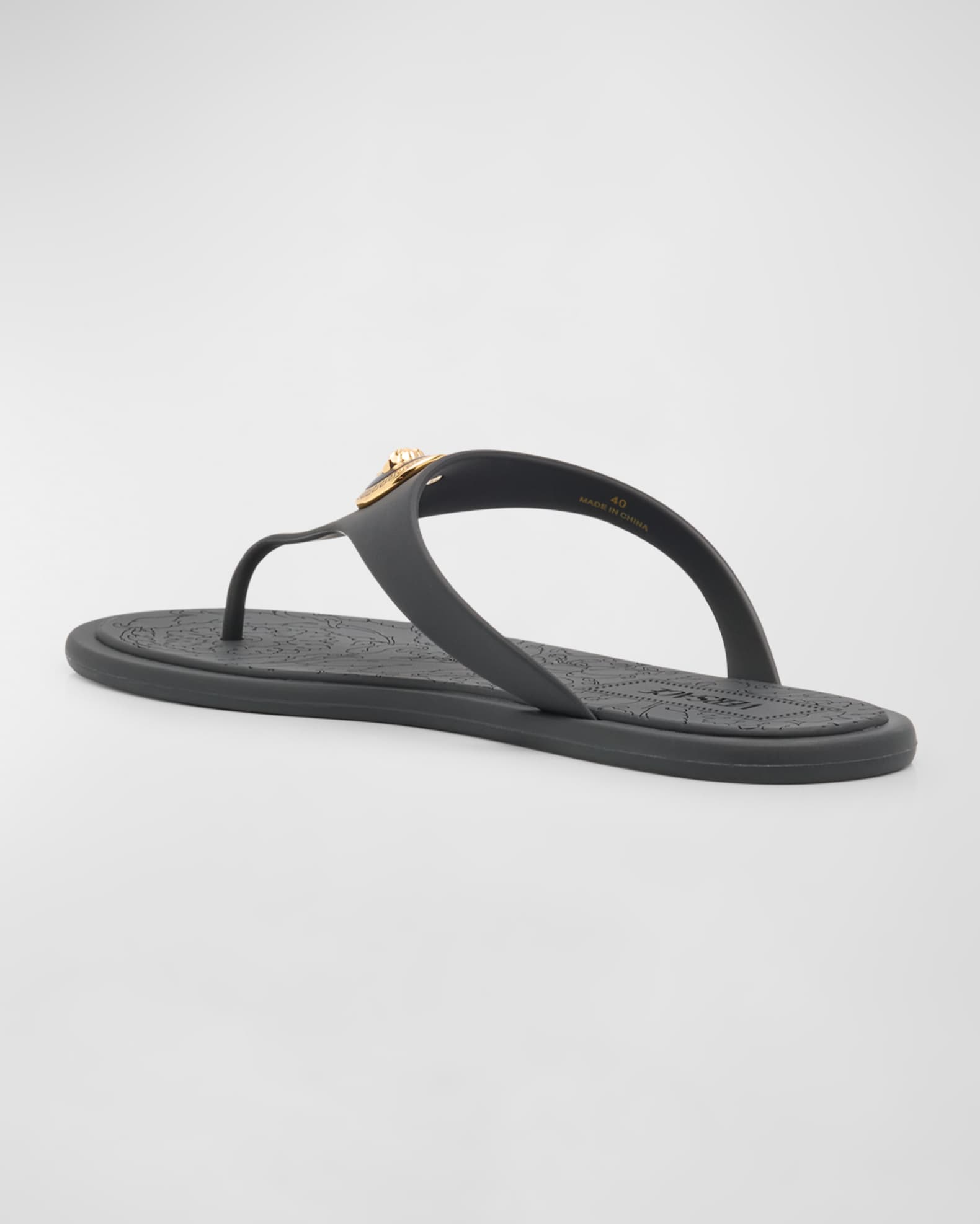 Gucci flip flops neiman marcus sales