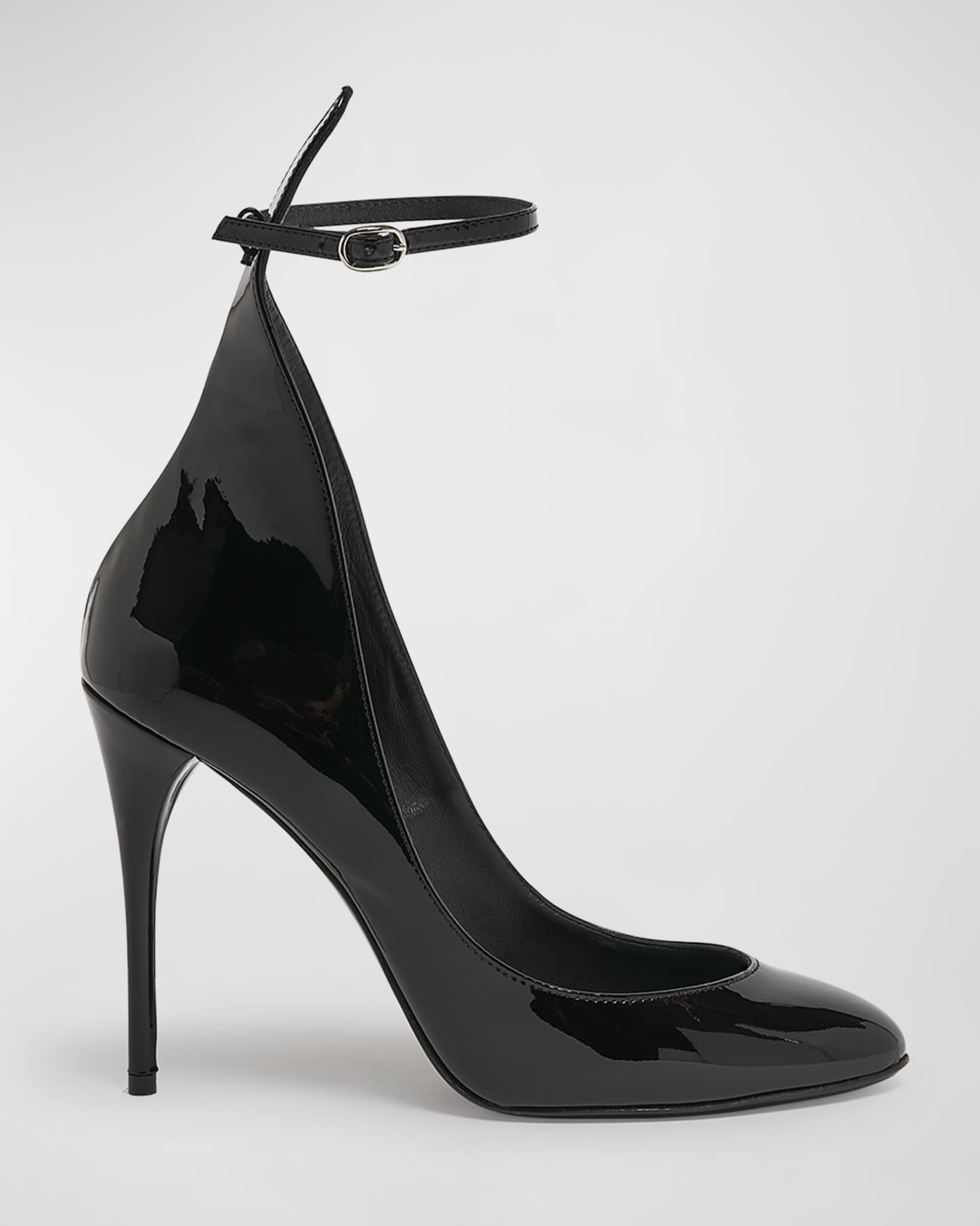 ALAIA Women s Patent Leather Pumps Black 10