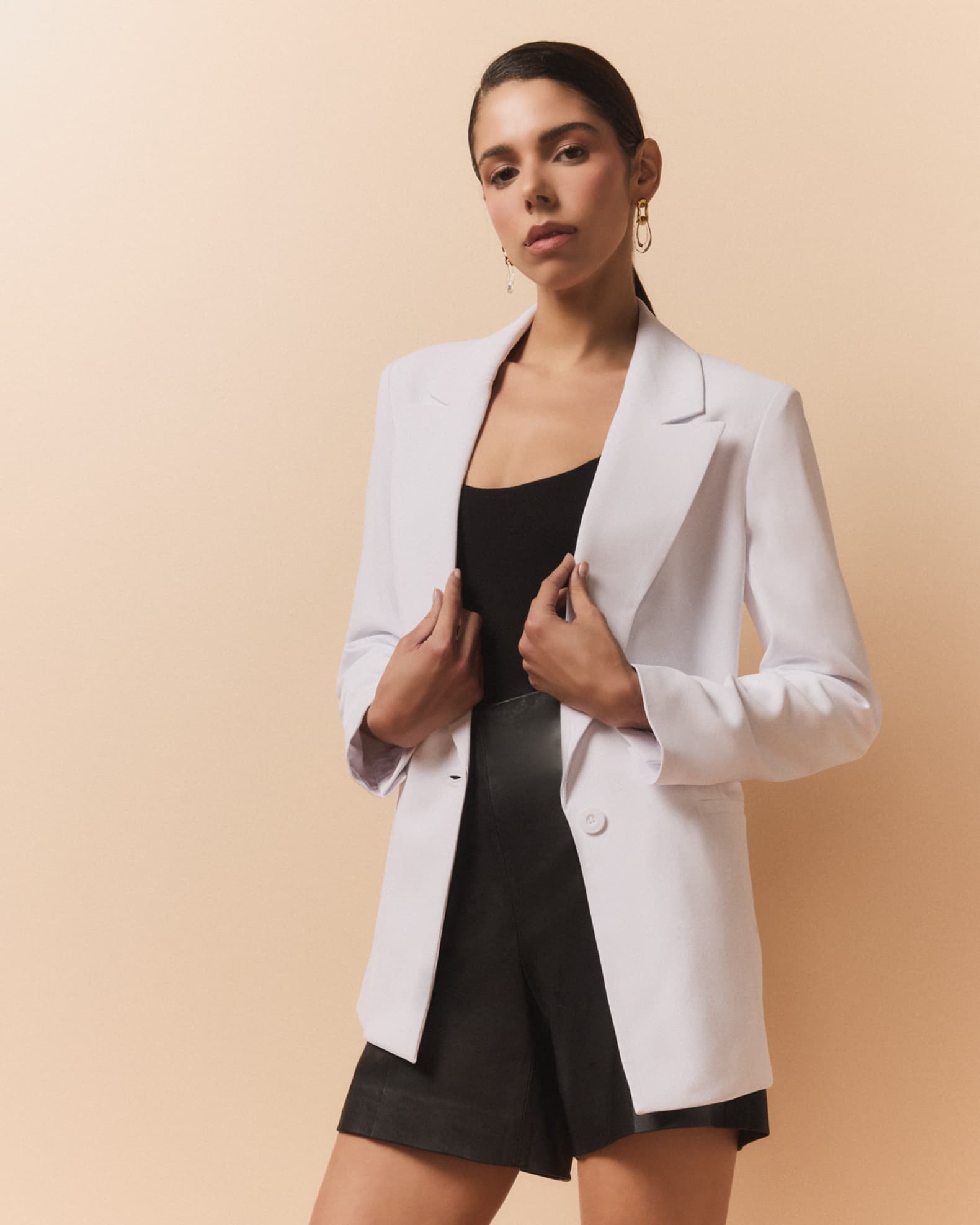 Alice & Olivia Denny Notch Collar Boyfriend Blazer - Ecru