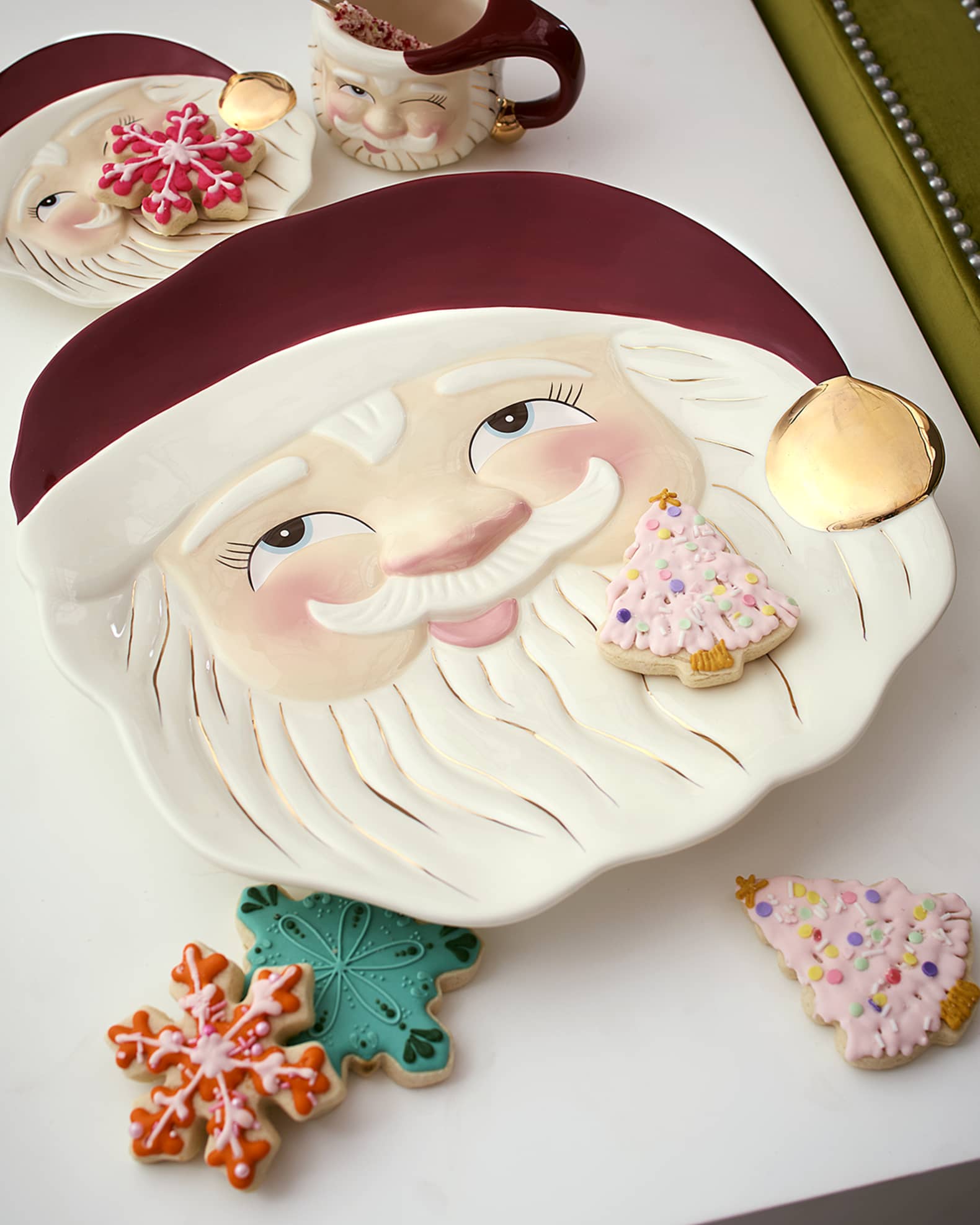 Glitterville Red Papa Noel Christmas Platter Neiman Marcus