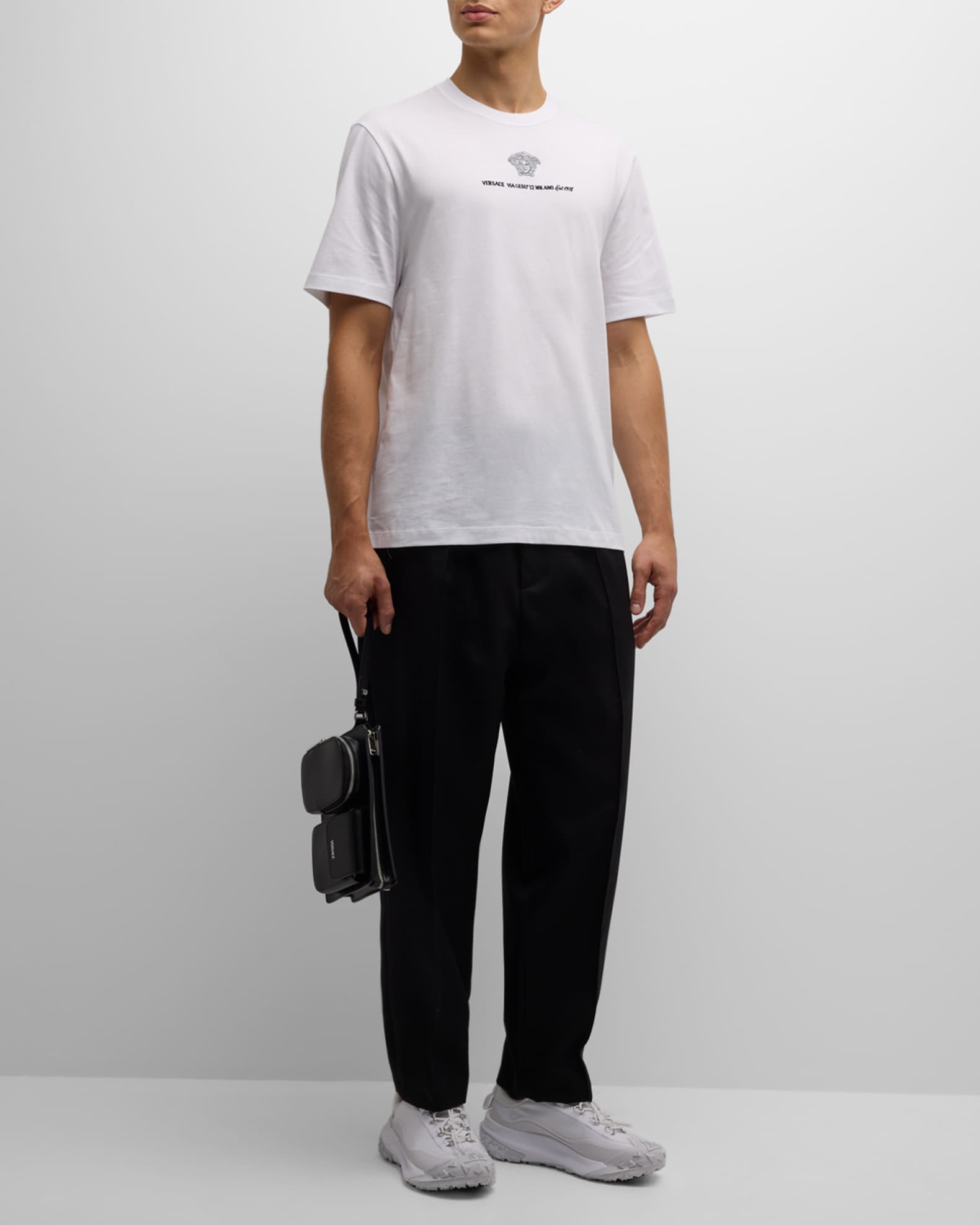 Men's Medusa Embroidered T-Shirt 1