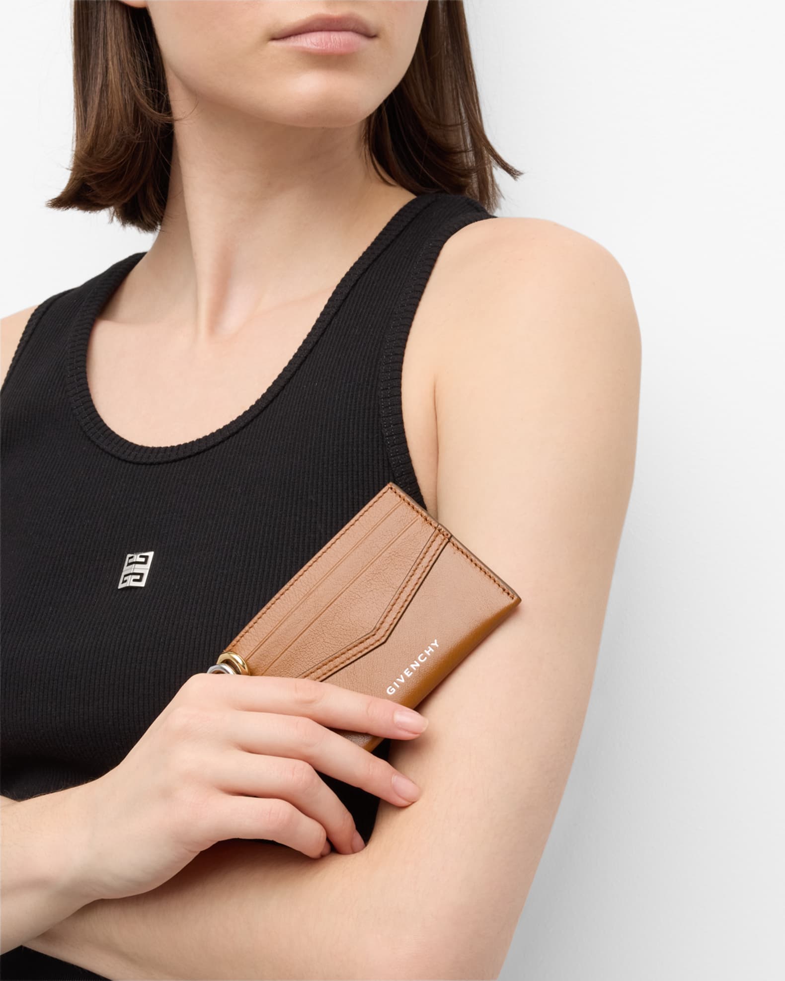 Voyou Card Case in Tumbled Leather  1