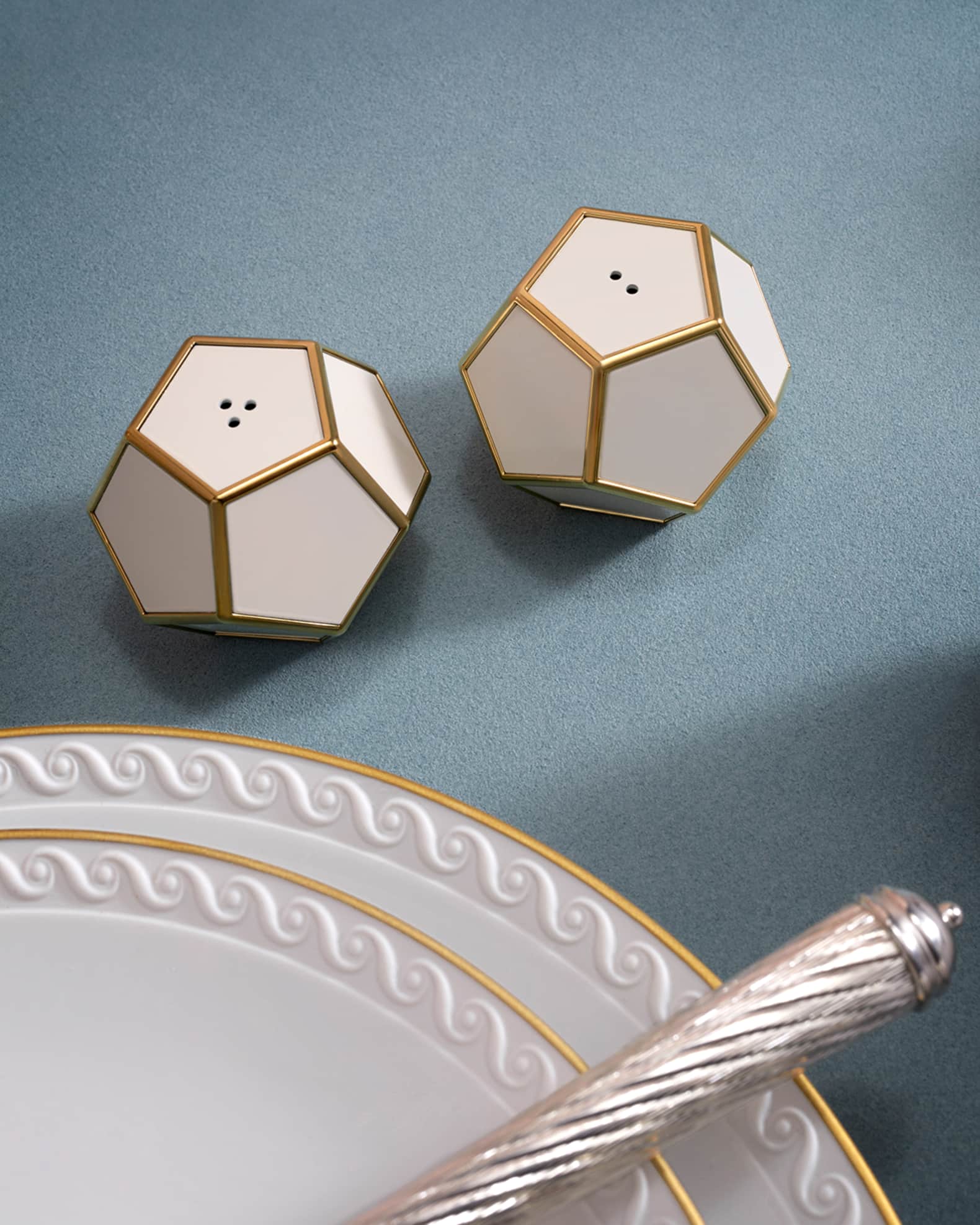 Pentagon Spice Jewels, Set of 2 0