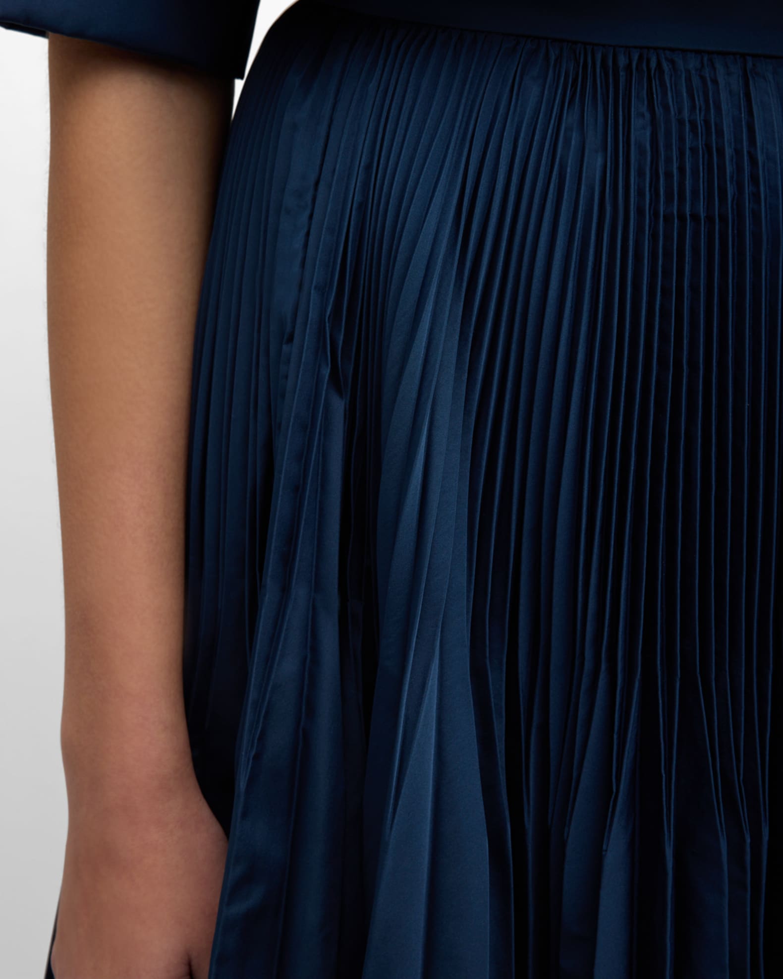 Structured Taffeta Midi Skirt