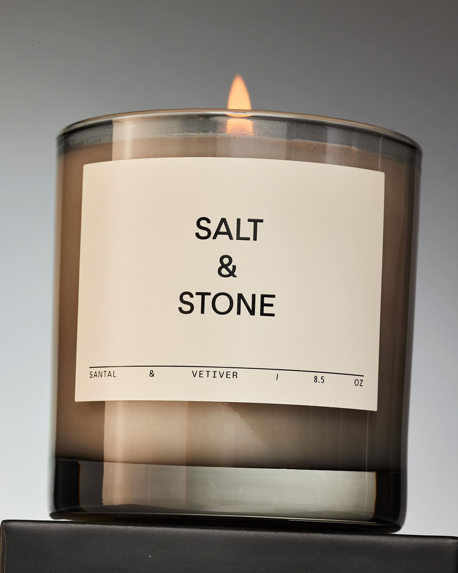 Santal & Vetiver Candle 1