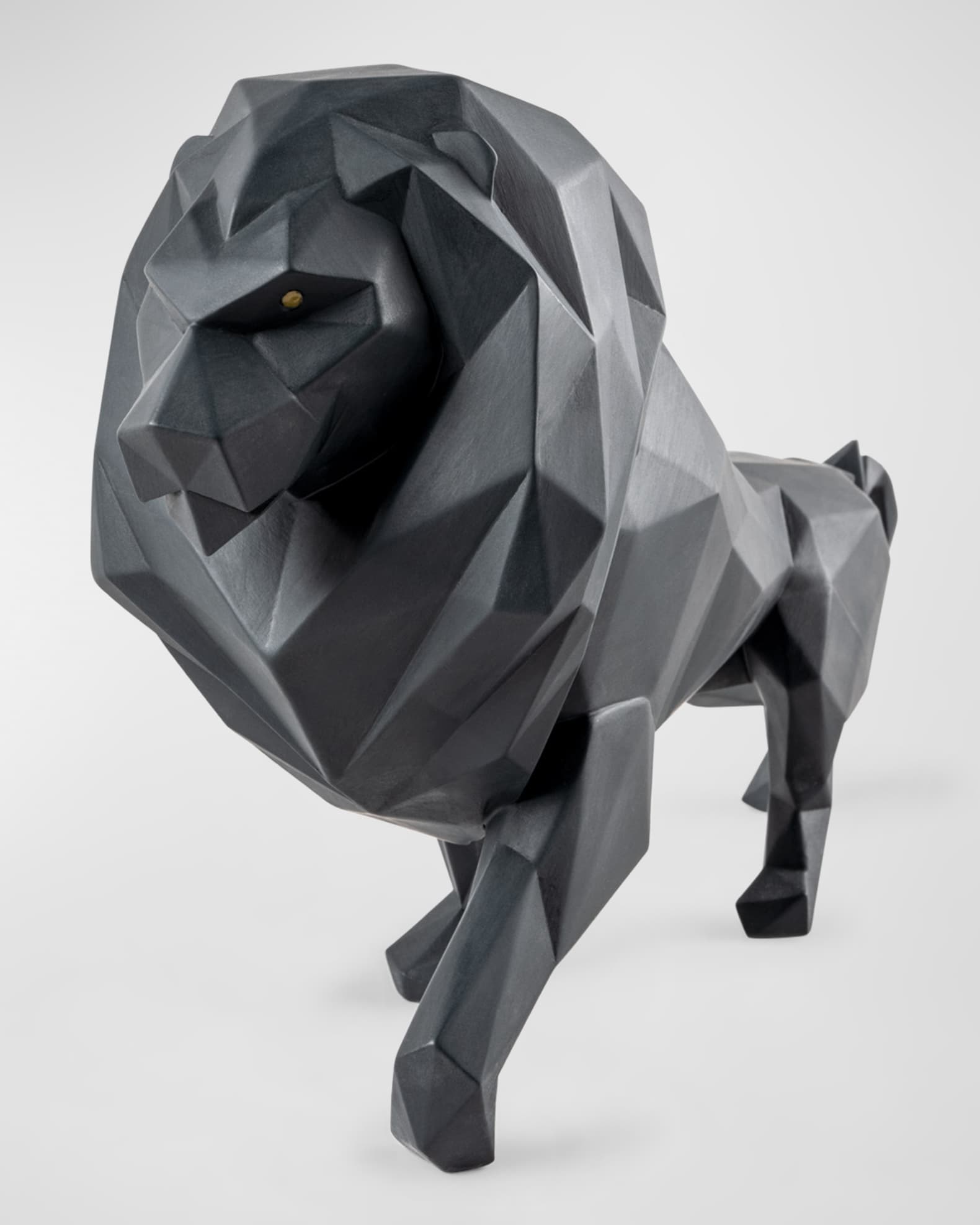 Lion Sculpture 1