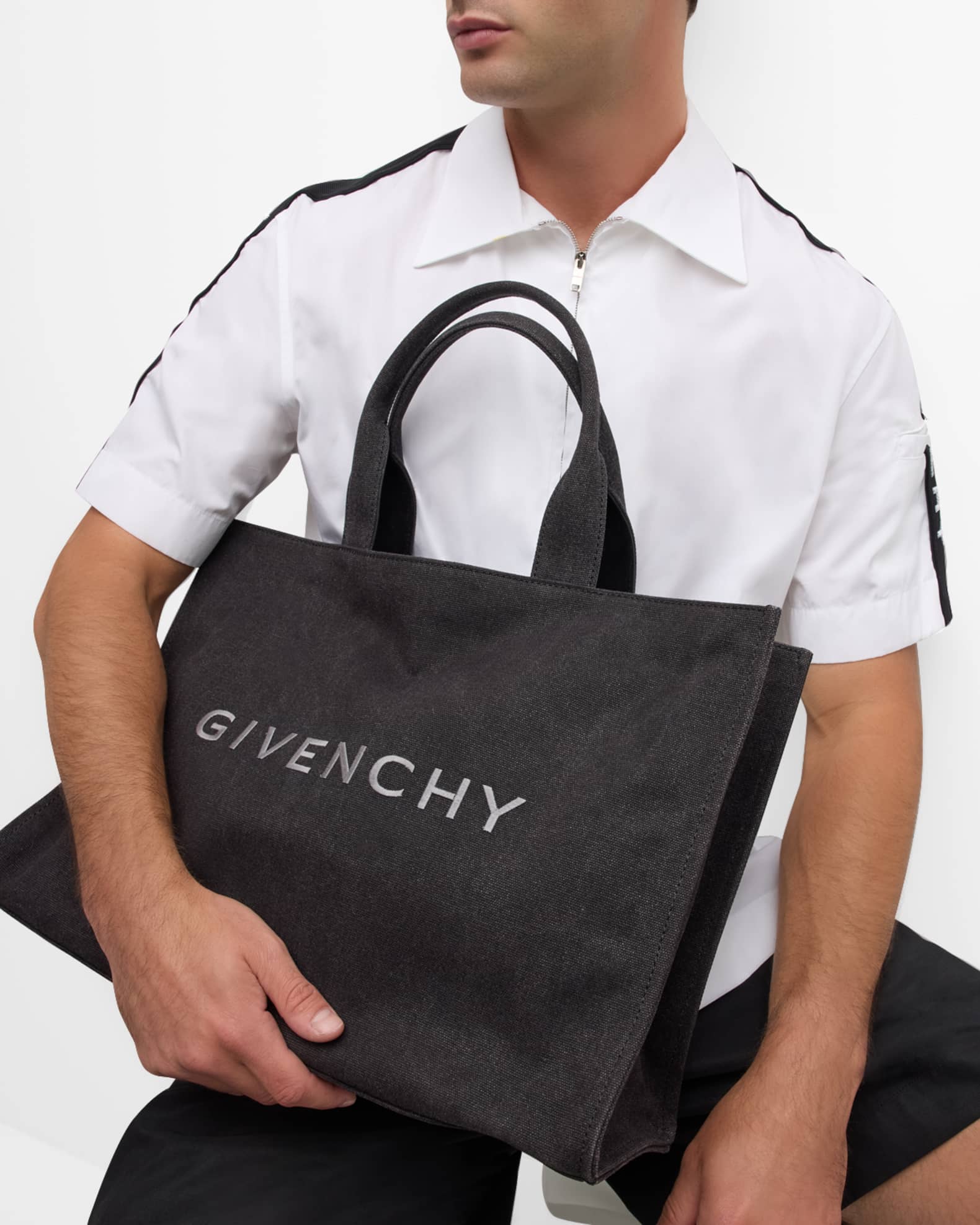 激安通販サイト 人気 Givenchy Men's Canvas Logo Tote Bag | Neiman Marcus バッグ