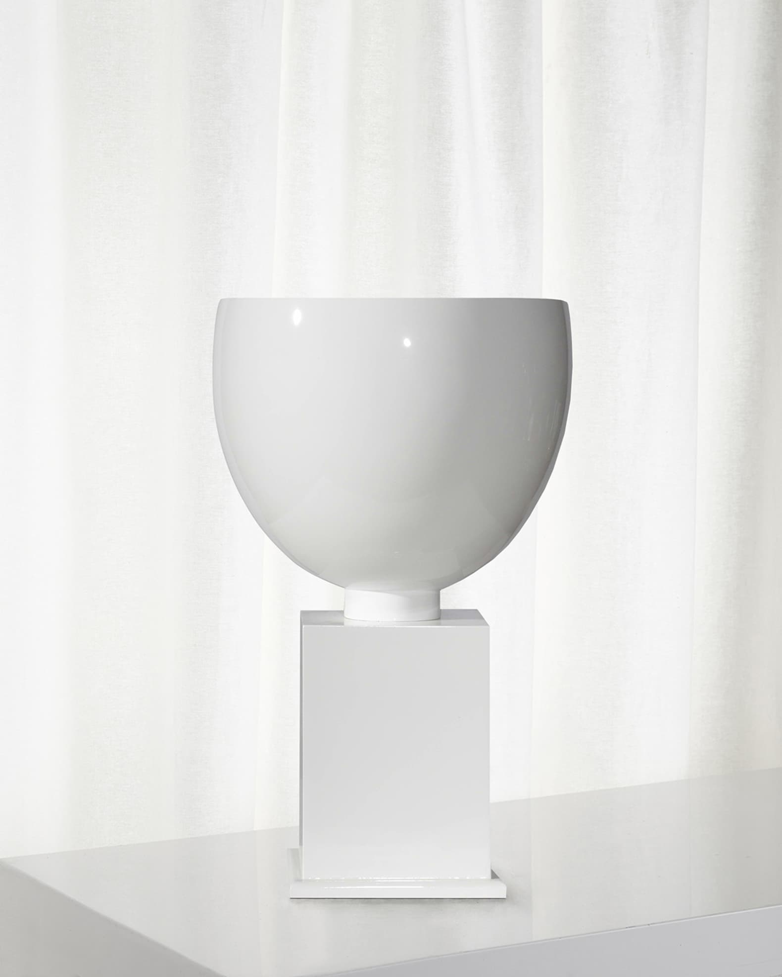 Glazed Pot With a Stand  0
