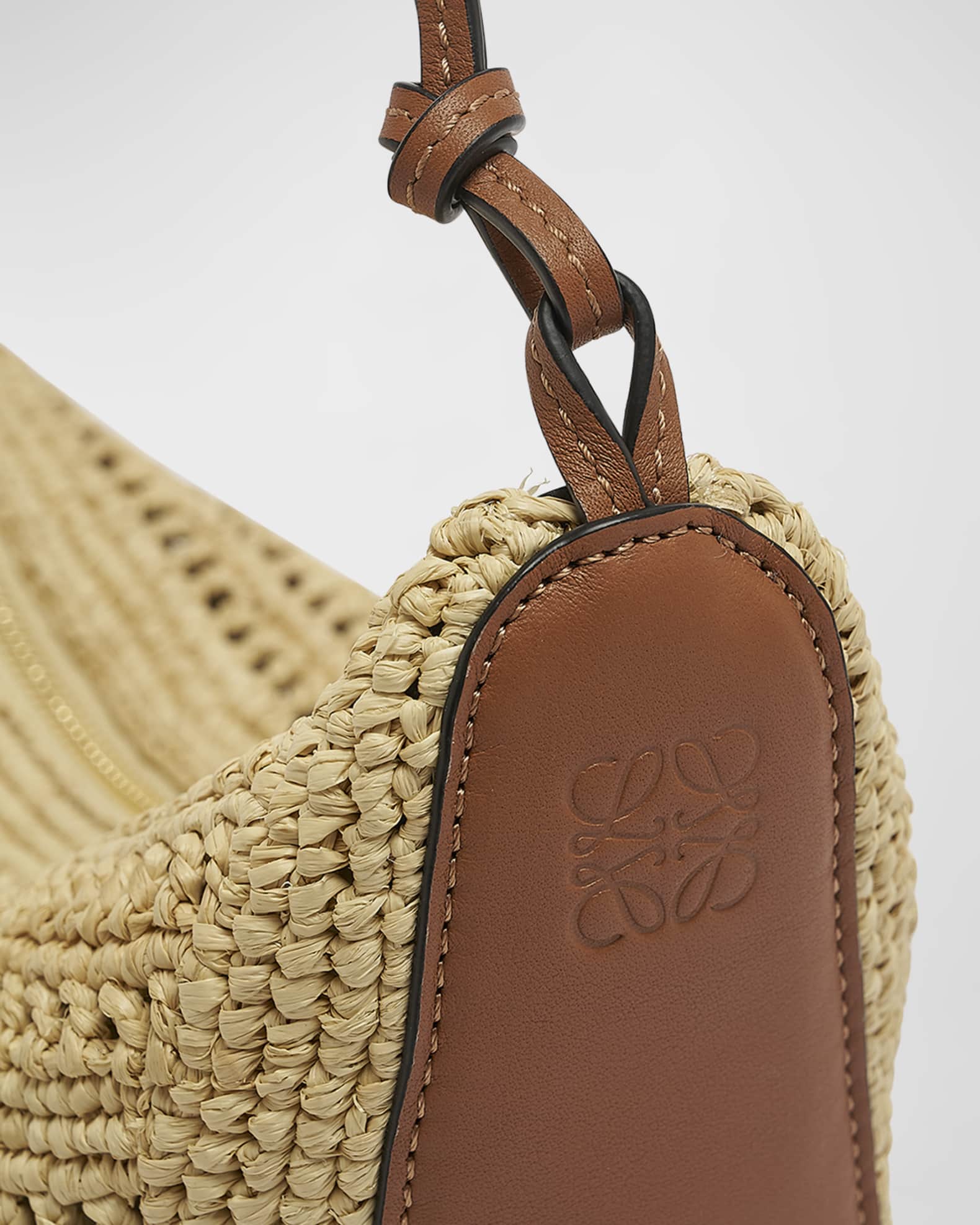◆完売前に◆【LOEWE】Hammock ミニ ラフィア ショルダーバッグ LOEWE ロエベ ショルダー ハンモックホーボー ミニ ラフィア