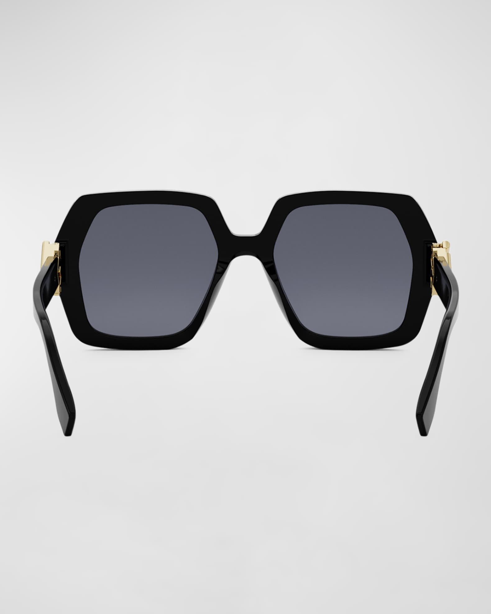 【送料&関税込】Fendi Square Oversized Sunglasses Fendi Oversized Logo Square Acetate & Metal Sunglasses