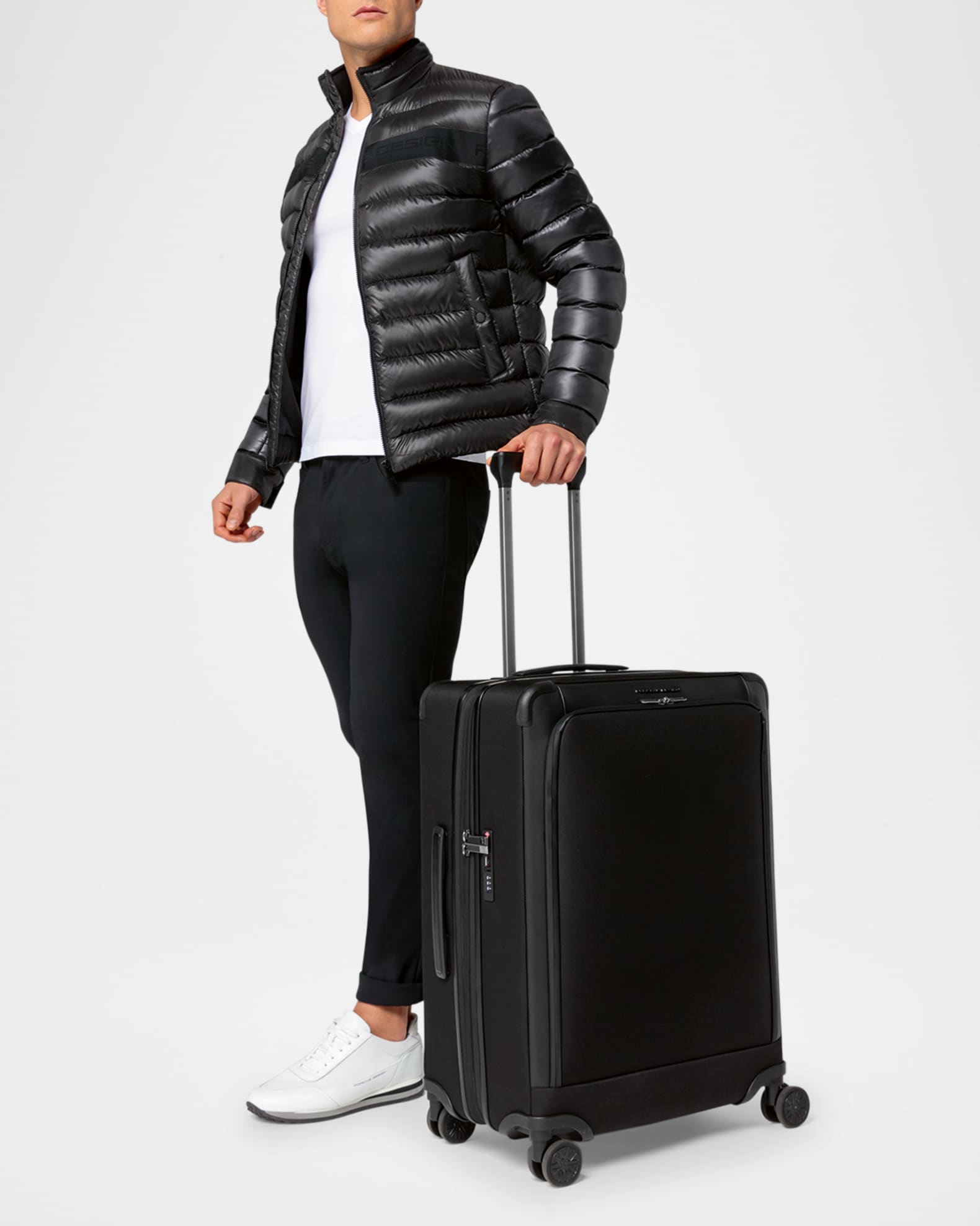 Roadster Nylon 27" Expandable Spinner 1