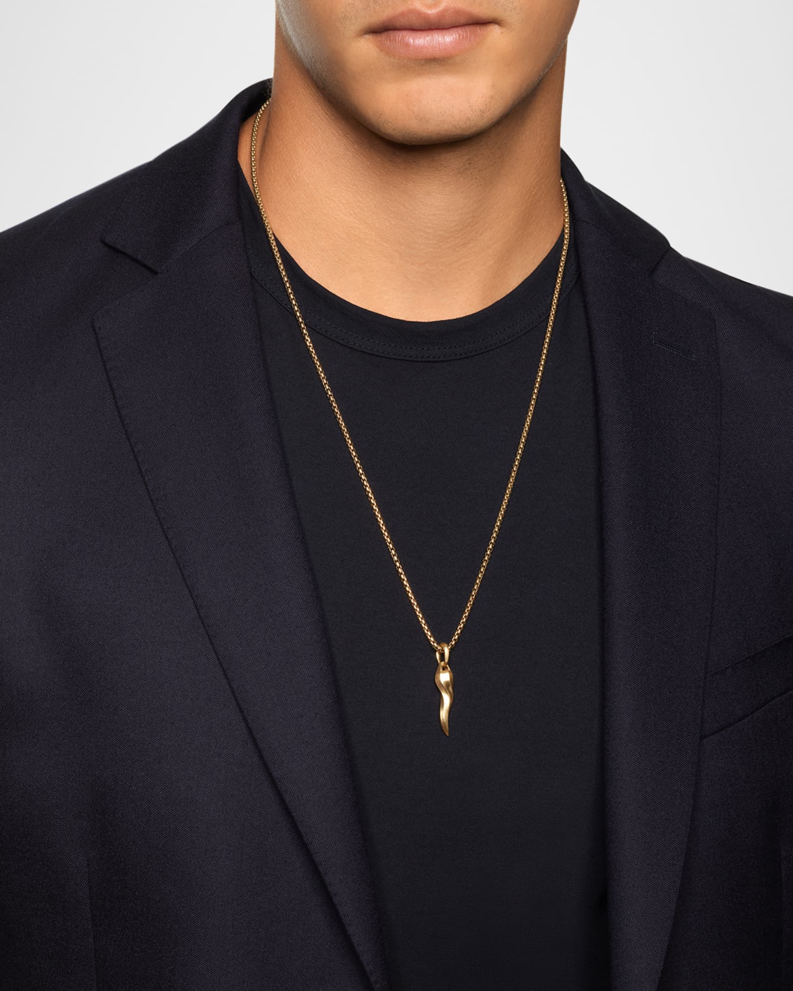 Men's Cornicello Pendant in 18K Gold, 30mm 1
