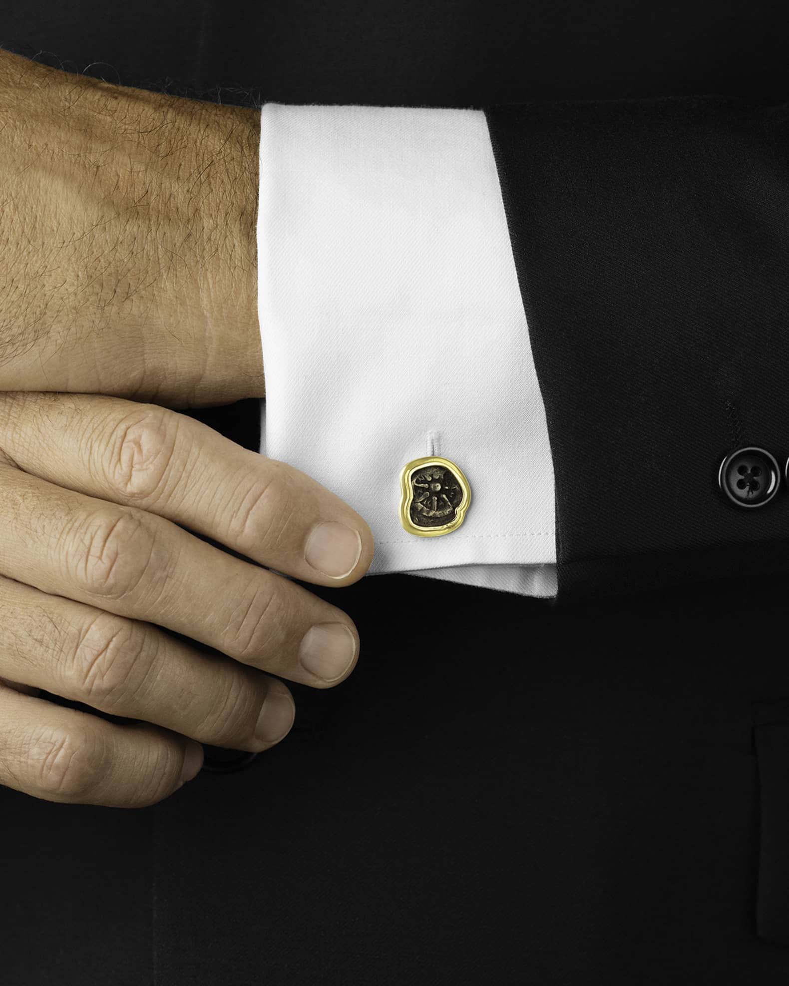 Men's 18K Yellow Gold Widow's Mite Coin Cufflinks 1