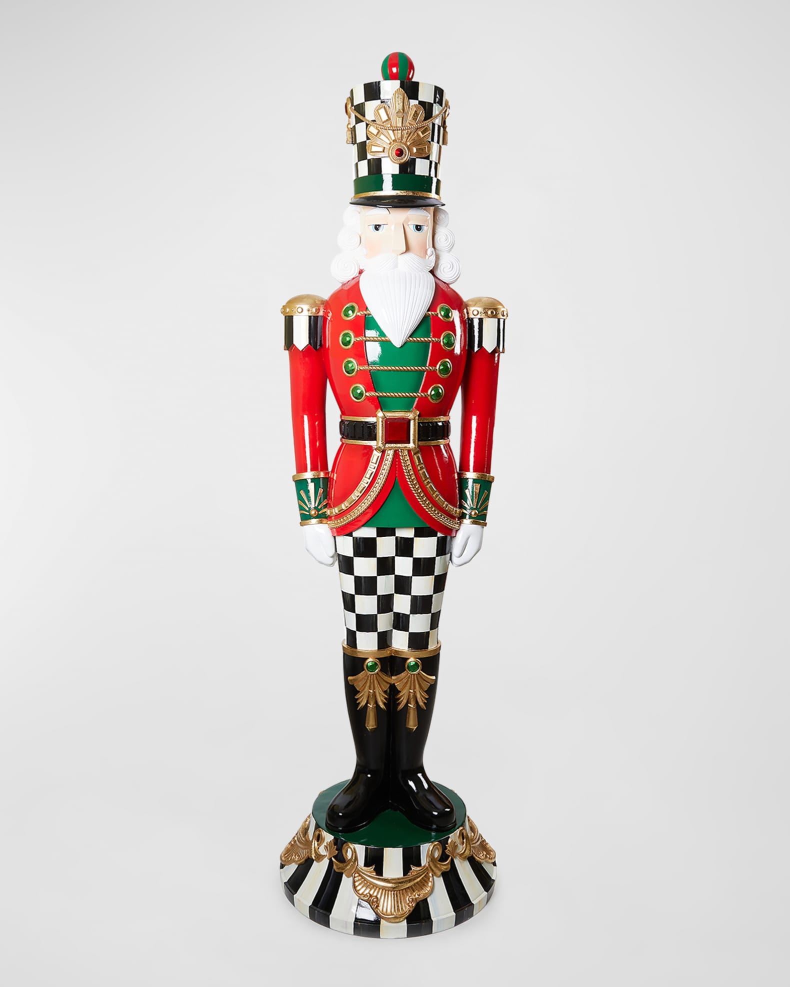 Classic Courtly Trophy Nutcracker 1