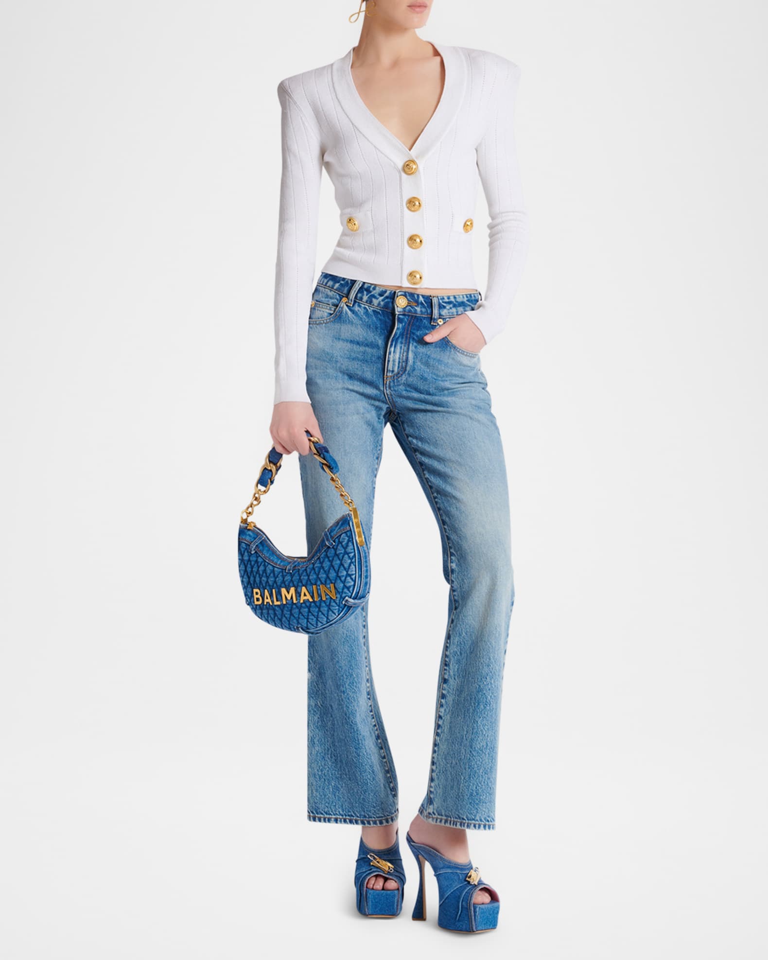 Buttoned Knit Cropped Cardigan 1
